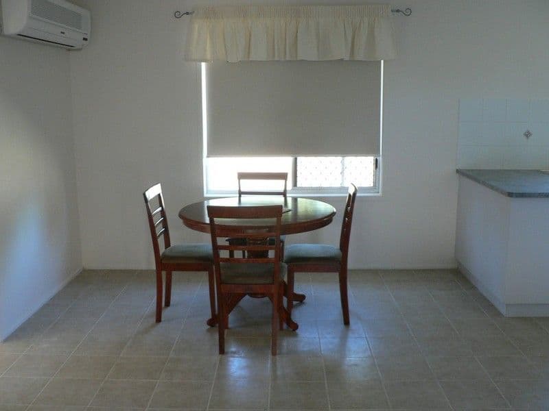 87 Booth Avenue, TANNUM SANDS QLD 4680, Tannum Sands - Thumbnail 4