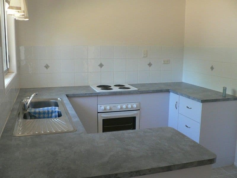 87 Booth Avenue, TANNUM SANDS QLD 4680, Tannum Sands - Thumbnail 6