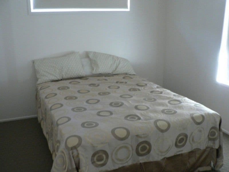 87 Booth Avenue, TANNUM SANDS QLD 4680, Tannum Sands - Thumbnail 7