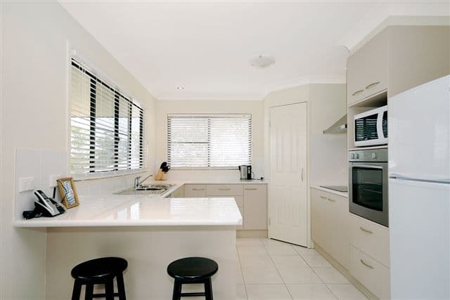 25 Camborne Street, HIGHFIELDS QLD 4352, Highfields - Thumbnail 2