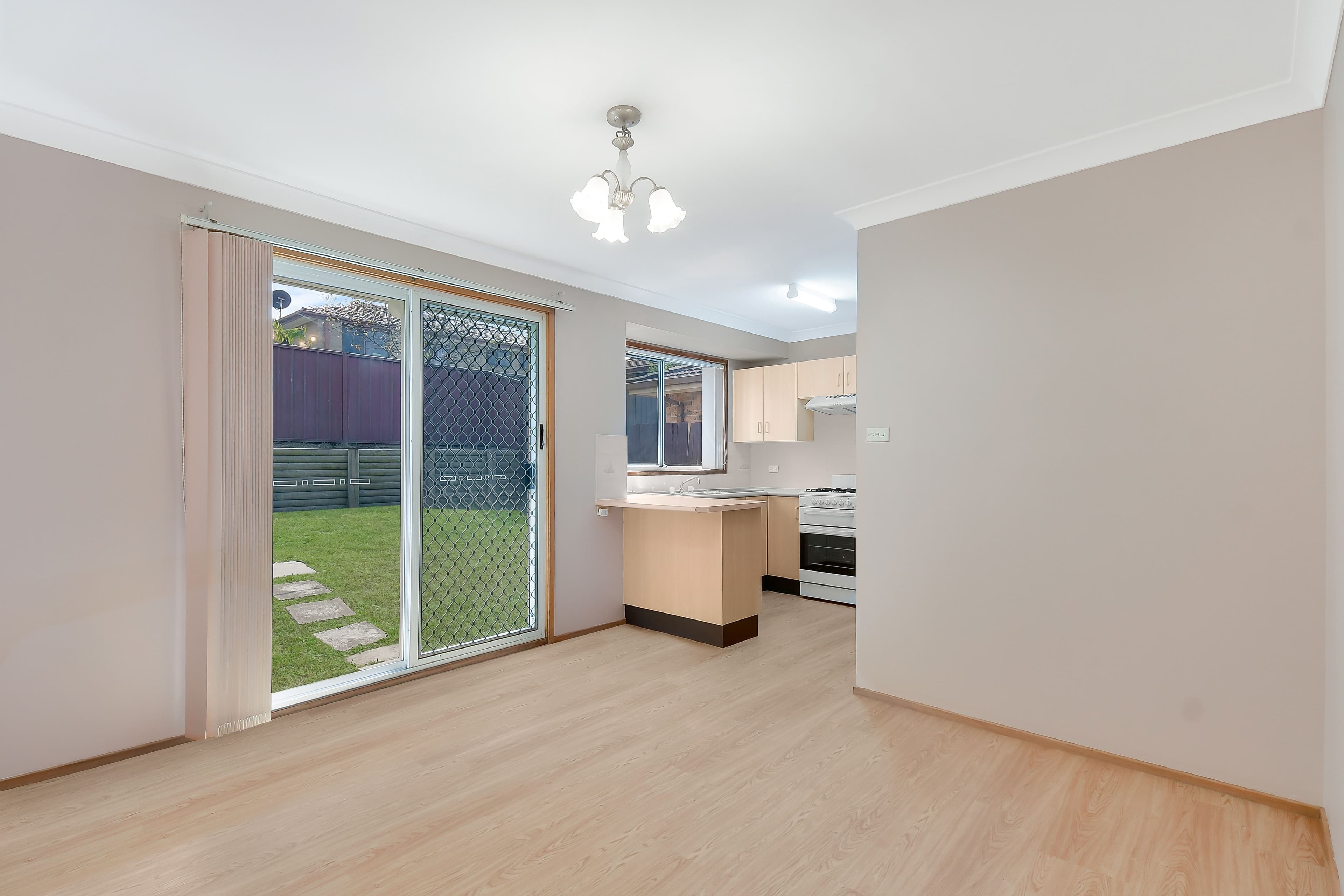 10 Glenella Way, Minto - Thumbnail 4