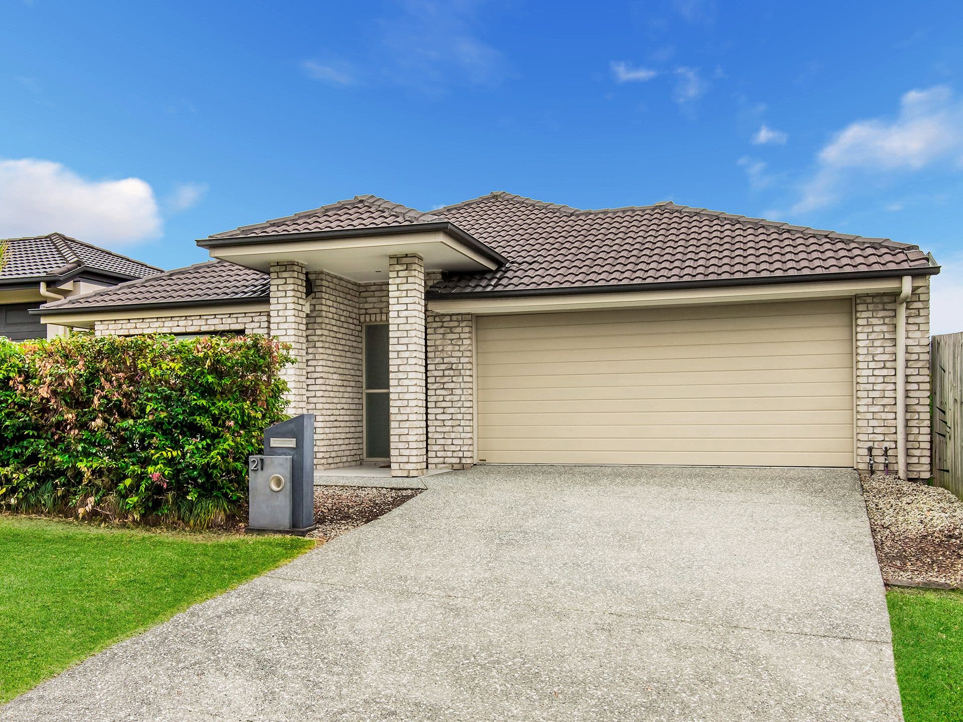 21 Ellenborough Avenue, Ormeau Hills QLD 4208, Ormeau Hills - Thumbnail 2