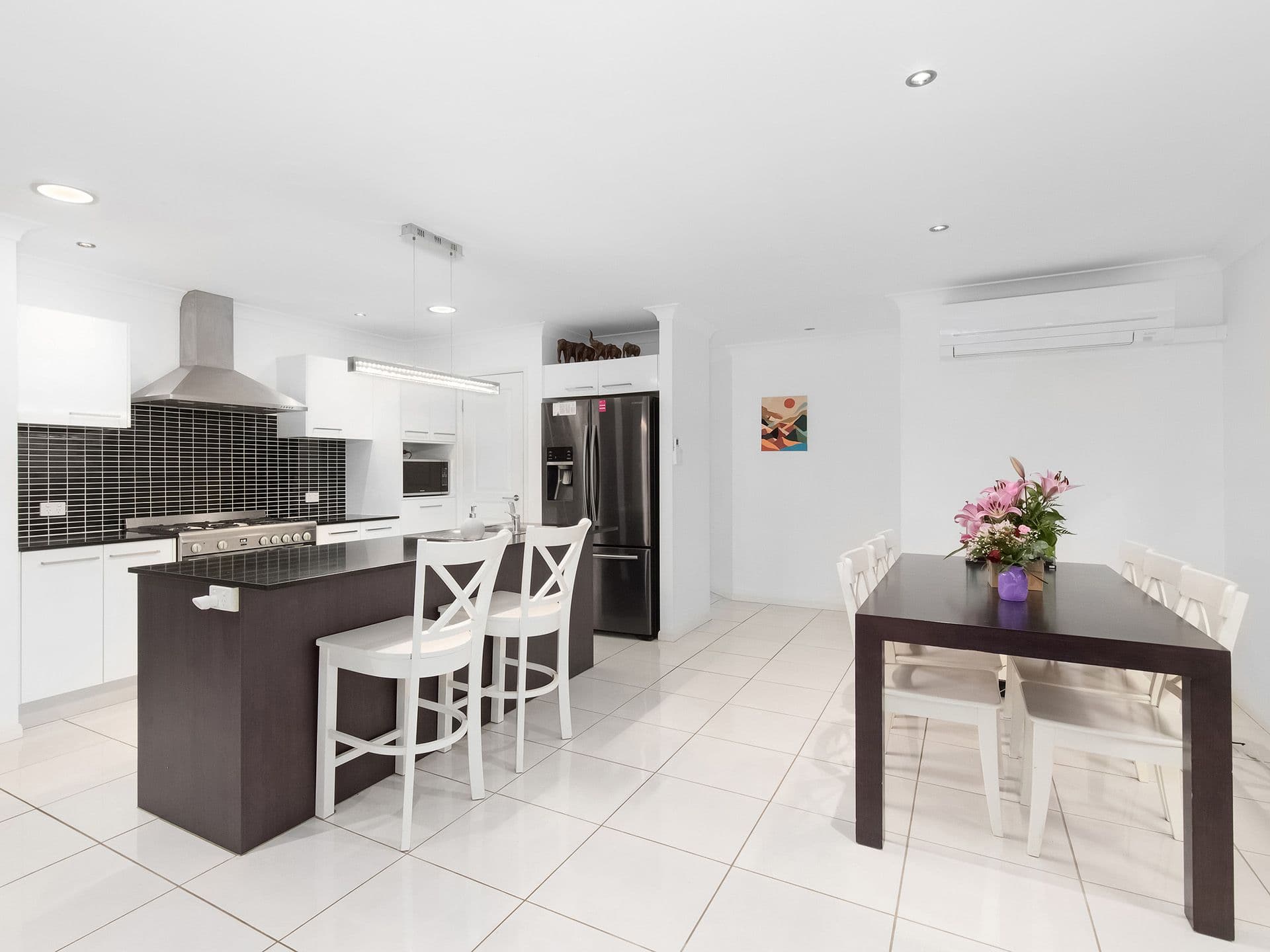 21 Ellenborough Avenue, Ormeau Hills QLD 4208, Ormeau Hills - Thumbnail 4