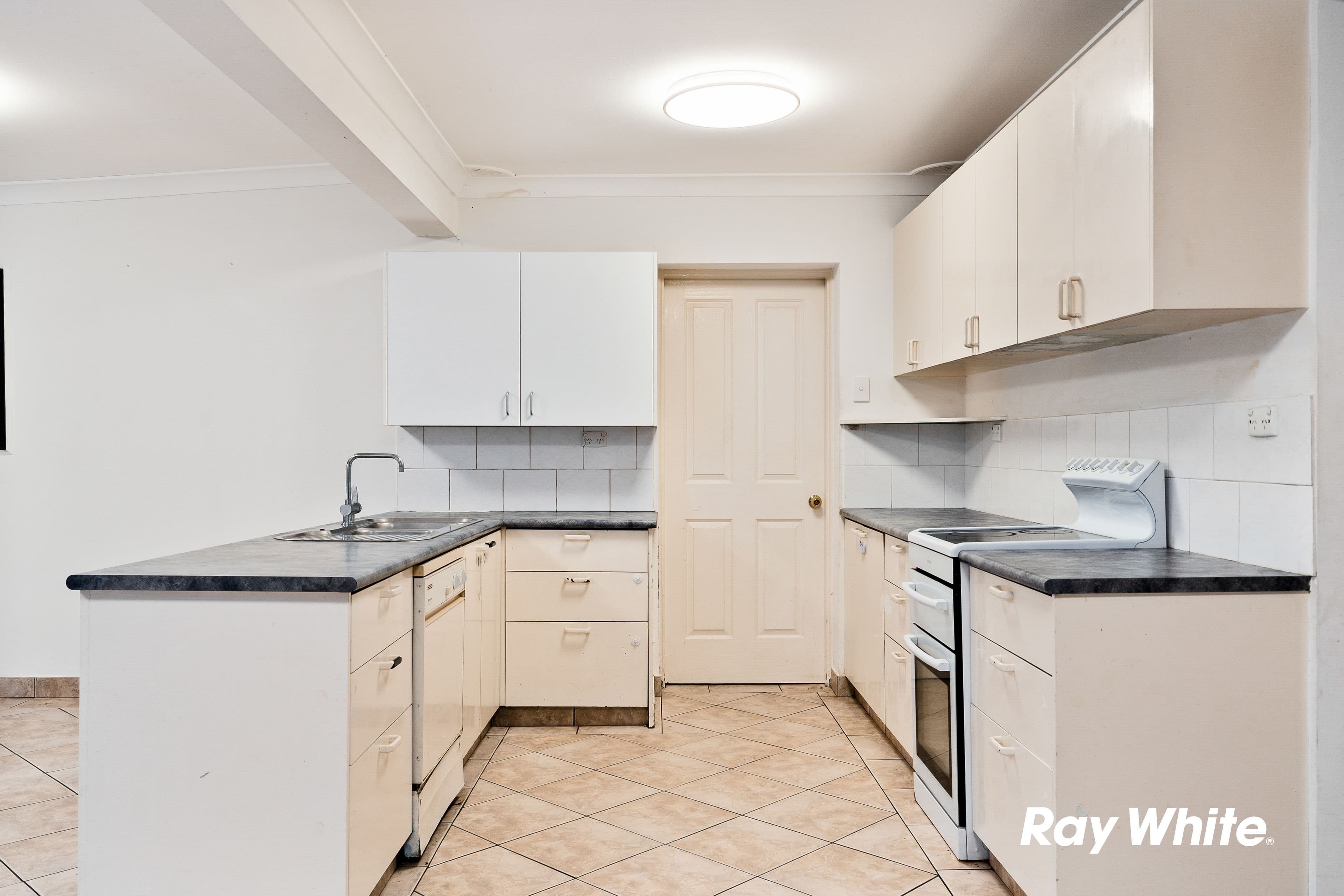 6 Mitumba Road, Seven Hills NSW 2147, Seven Hills - Thumbnail 3