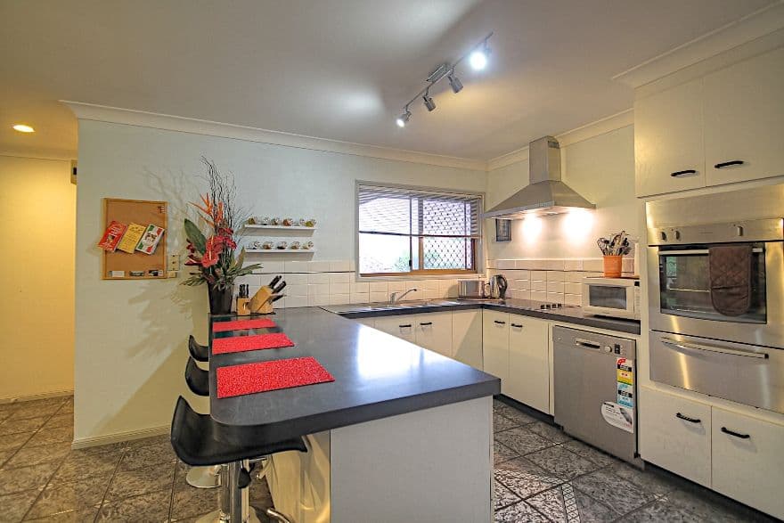 10 Wilton Court, Flinders View QLD 4305, Flinders View - Thumbnail 4