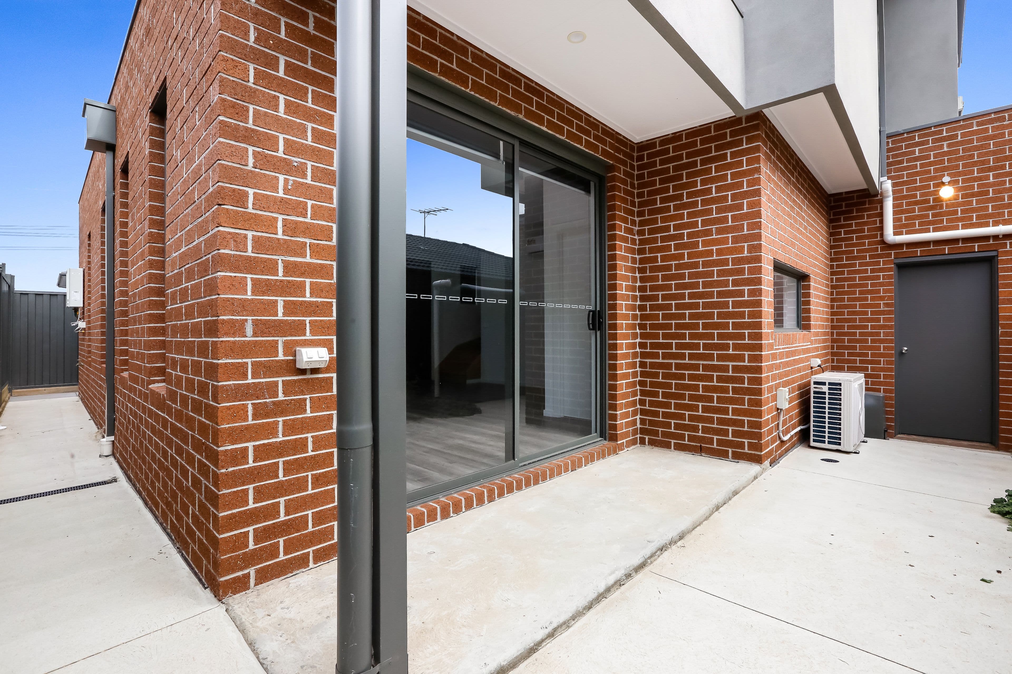 3 Courtyard Way, Roxburgh Park VIC 3064, Roxburgh Park - Thumbnail 8