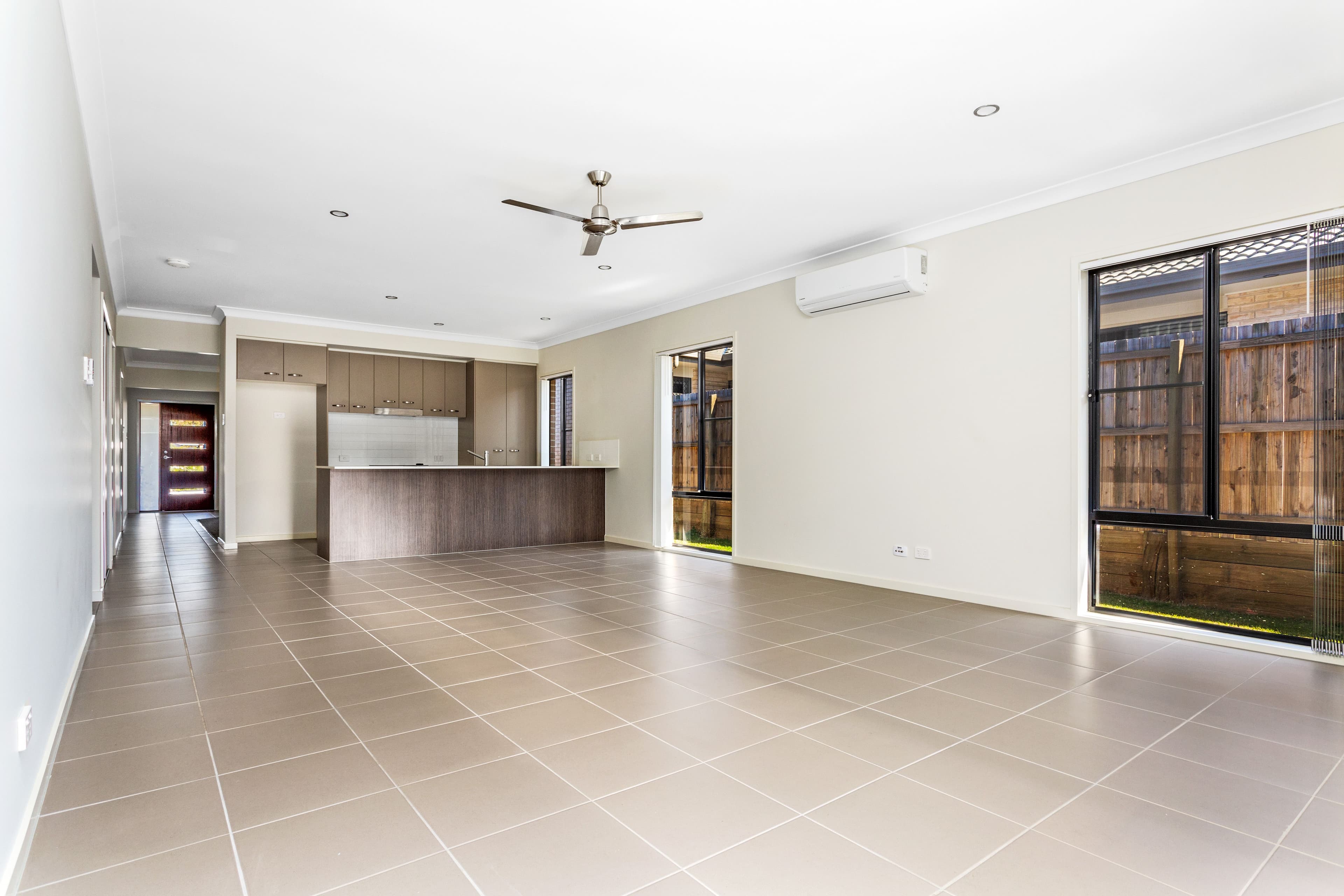 31 Tribeca Circuit, Coomera QLD 4209, Coomera - Thumbnail 3