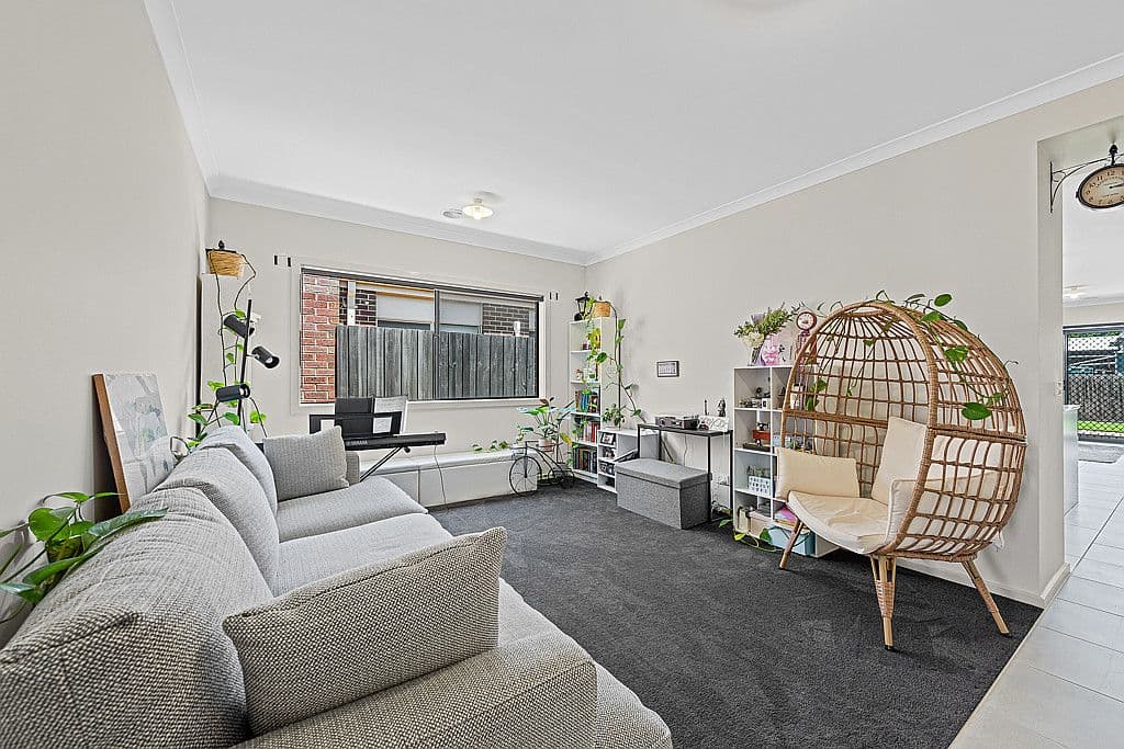 130 Fiorelli Boulevard, Cranbourne East VIC 3977, Cranbourne East - Thumbnail 2