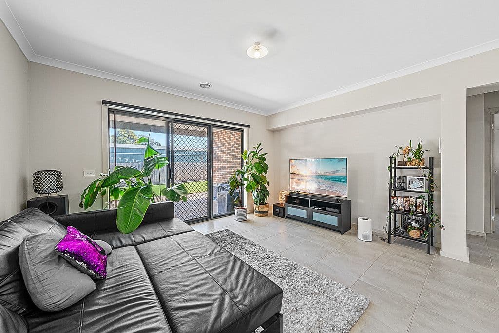 130 Fiorelli Boulevard, Cranbourne East VIC 3977, Cranbourne East - Thumbnail 6