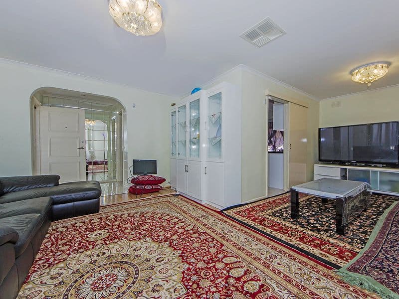 166 Tarneit Road, WERRIBEE VIC 3030, Werribee - Thumbnail 4