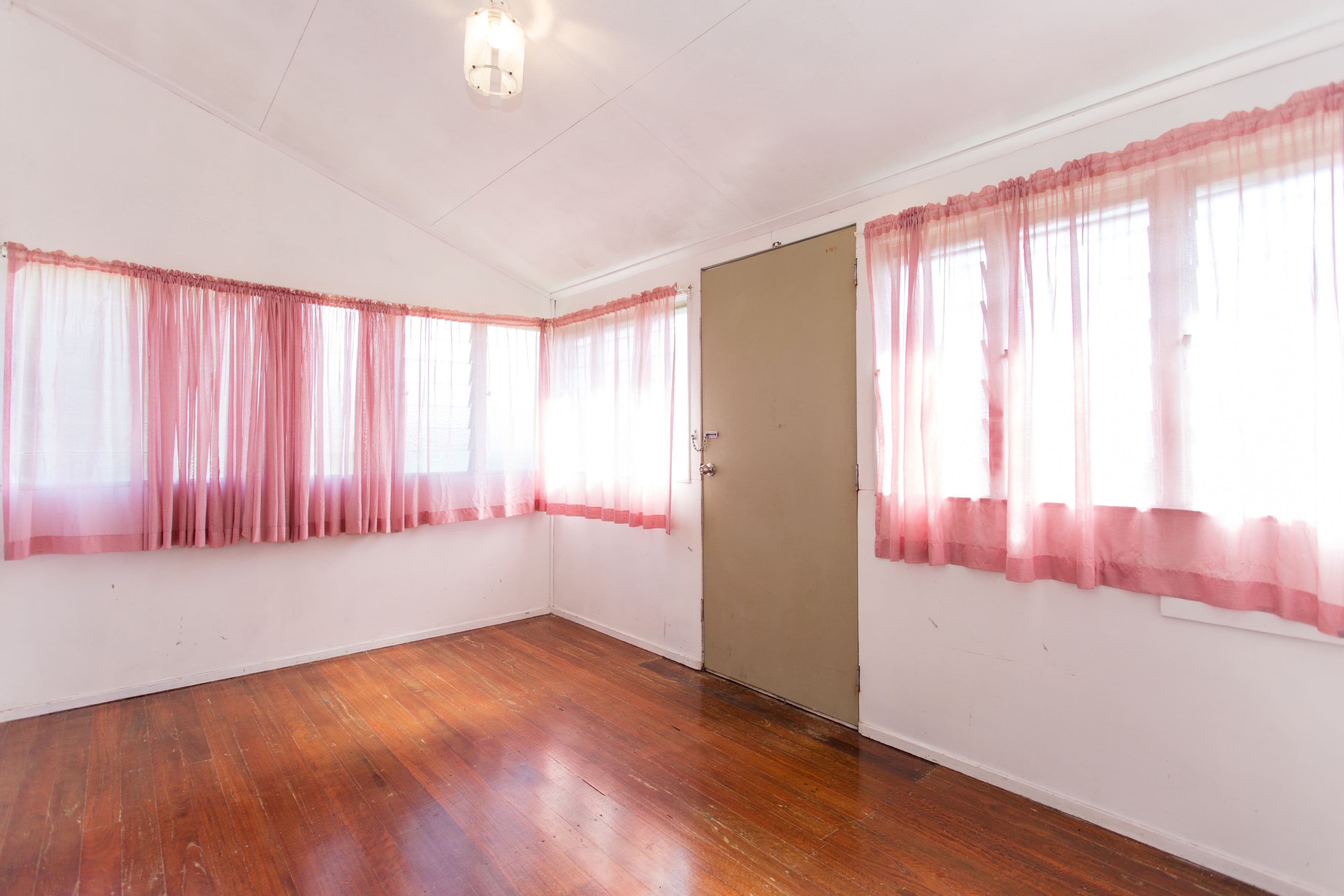 63 Dorking Road, Box Hill North, Box Hill North - Thumbnail 2