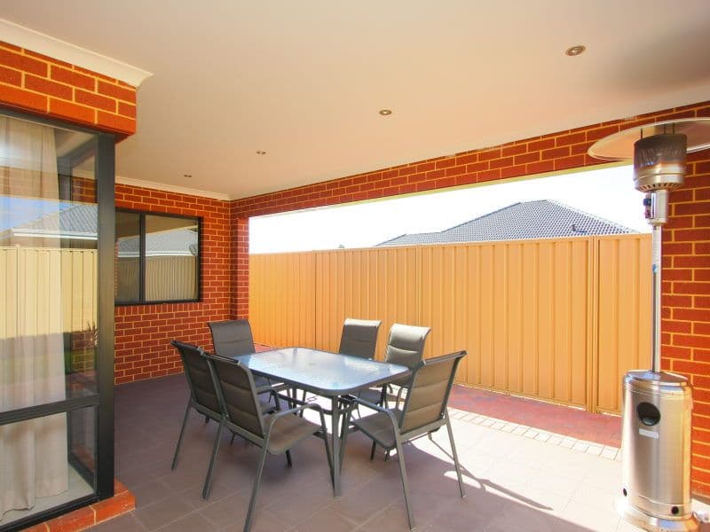 3 Tulip Way, EAST CANNINGTON WA 6107, East Cannington - Thumbnail 2