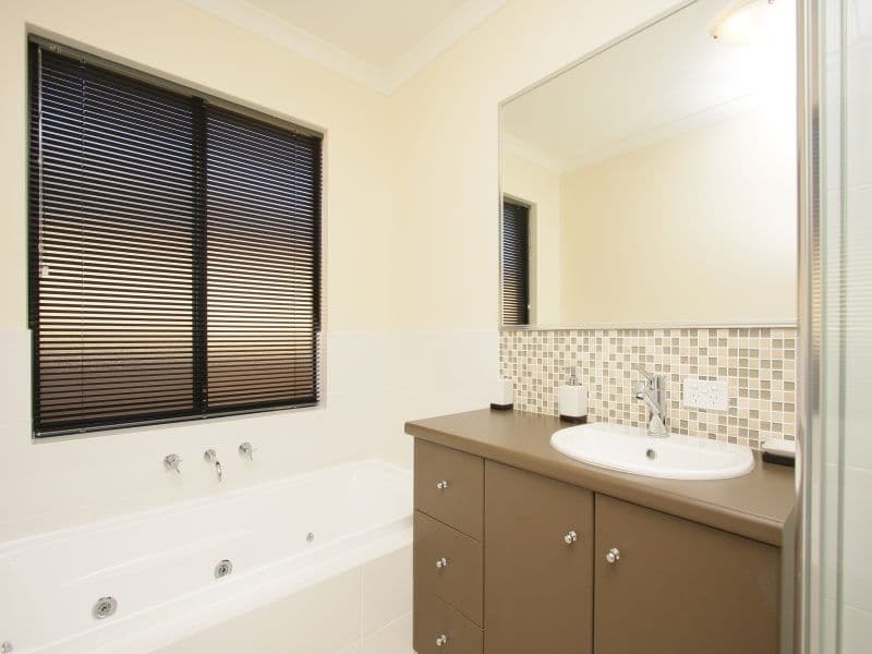 3 Tulip Way, EAST CANNINGTON WA 6107, East Cannington - Thumbnail 4