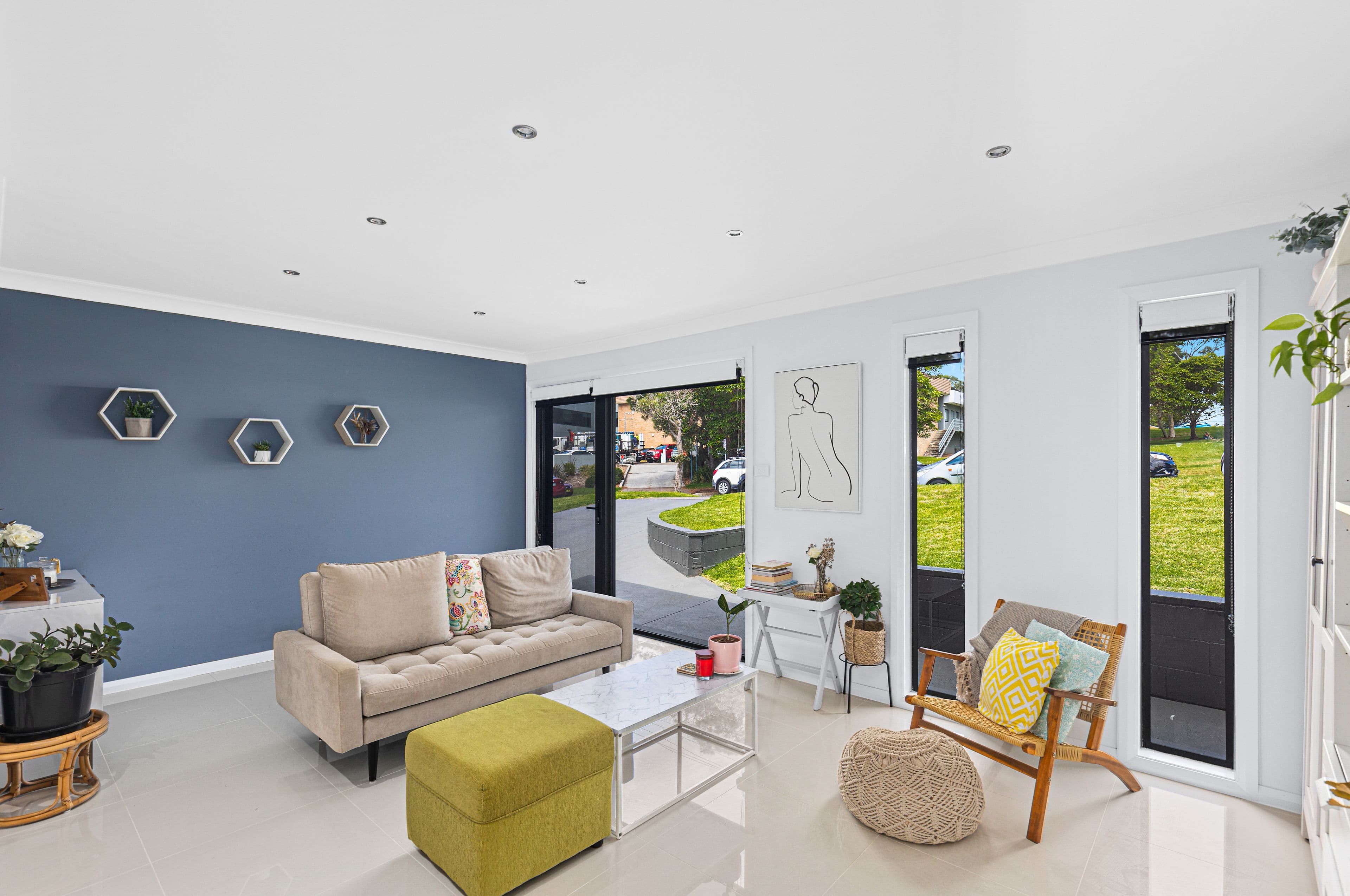 17 Gipps Crescent, Barrack Heights NSW 2528, Barrack Heights - Thumbnail 4