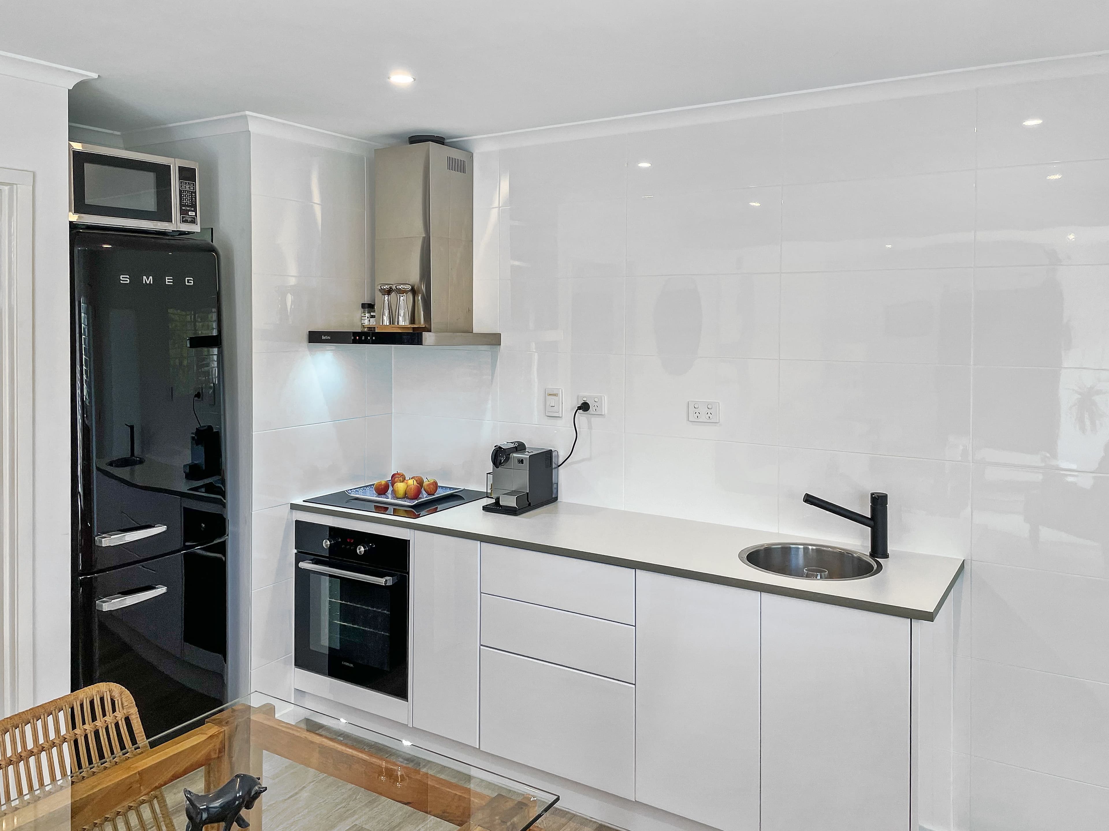 24 North Valley Road, Highton VIC 3216, Highton - Thumbnail 3