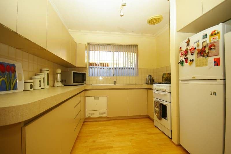 6b Caroline Green, MARANGAROO WA 6064, Marangaroo - Thumbnail 8