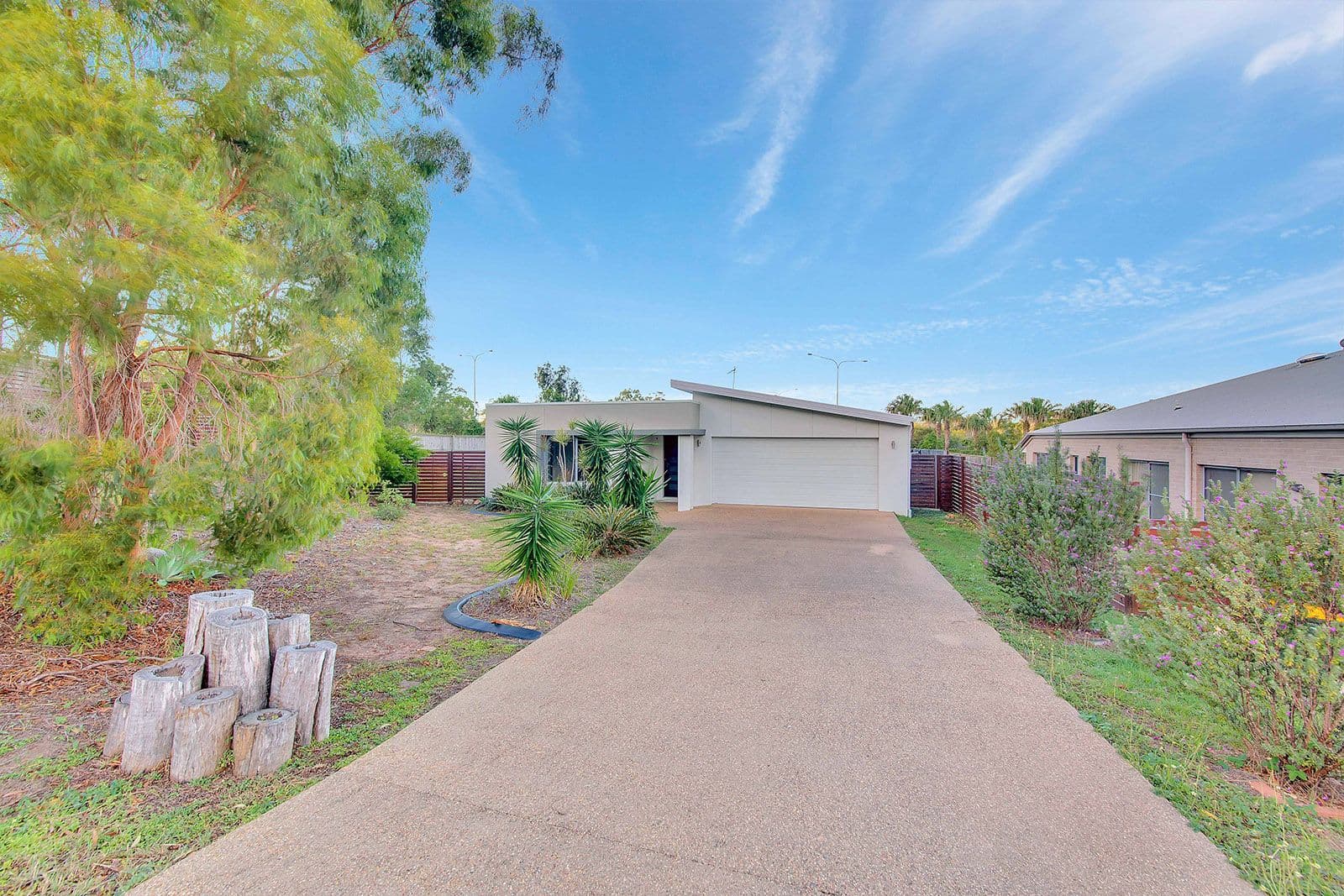 16 Carlsson Place, Kirkwood QLD 4680, Kirkwood - Image 1