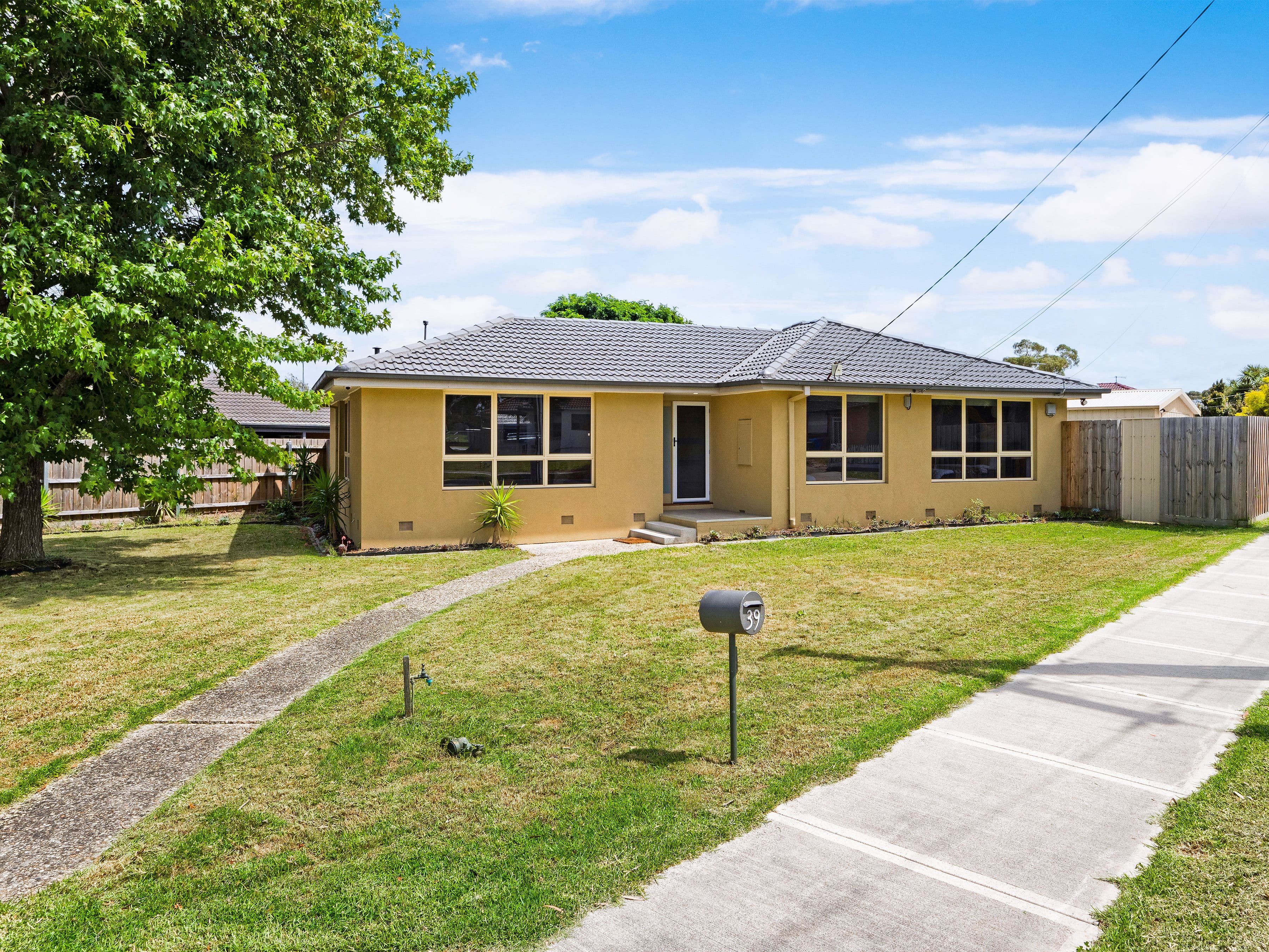 39 Cranbourne Drive, Cranbourne VIC 3977, Cranbourne - Image 1