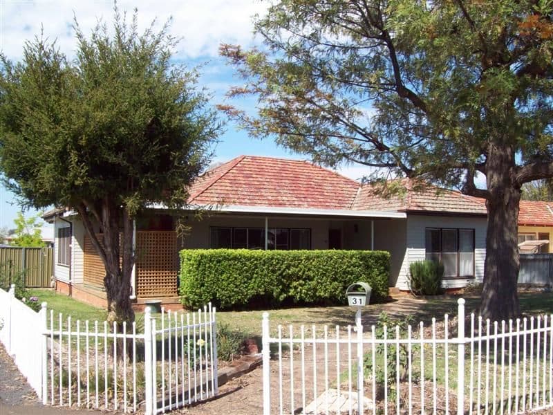 31 Hutchins Avenue, DUBBO NSW 2830, Dubbo - Image 1