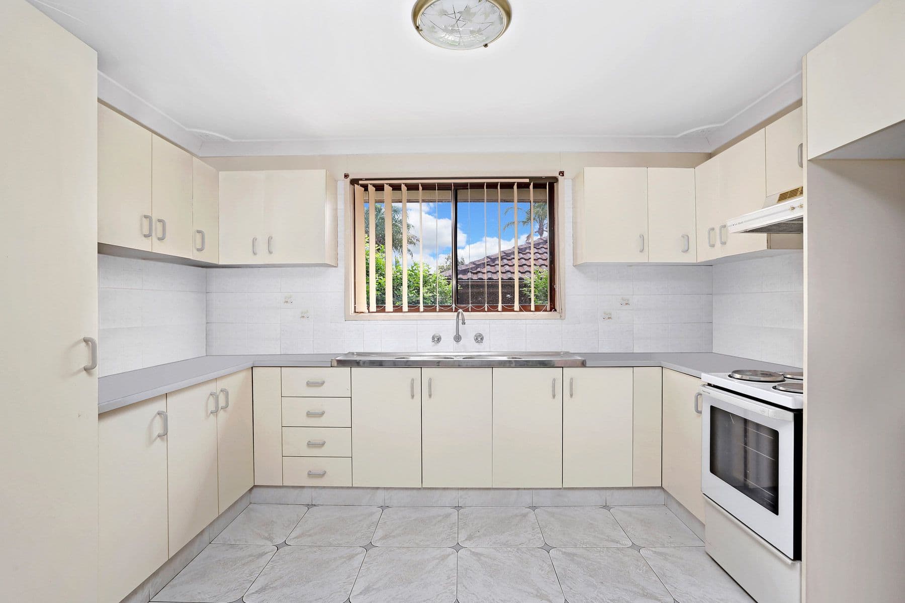 10 Walkers Lane, St Clair NSW 2759, St Clair - Thumbnail 4