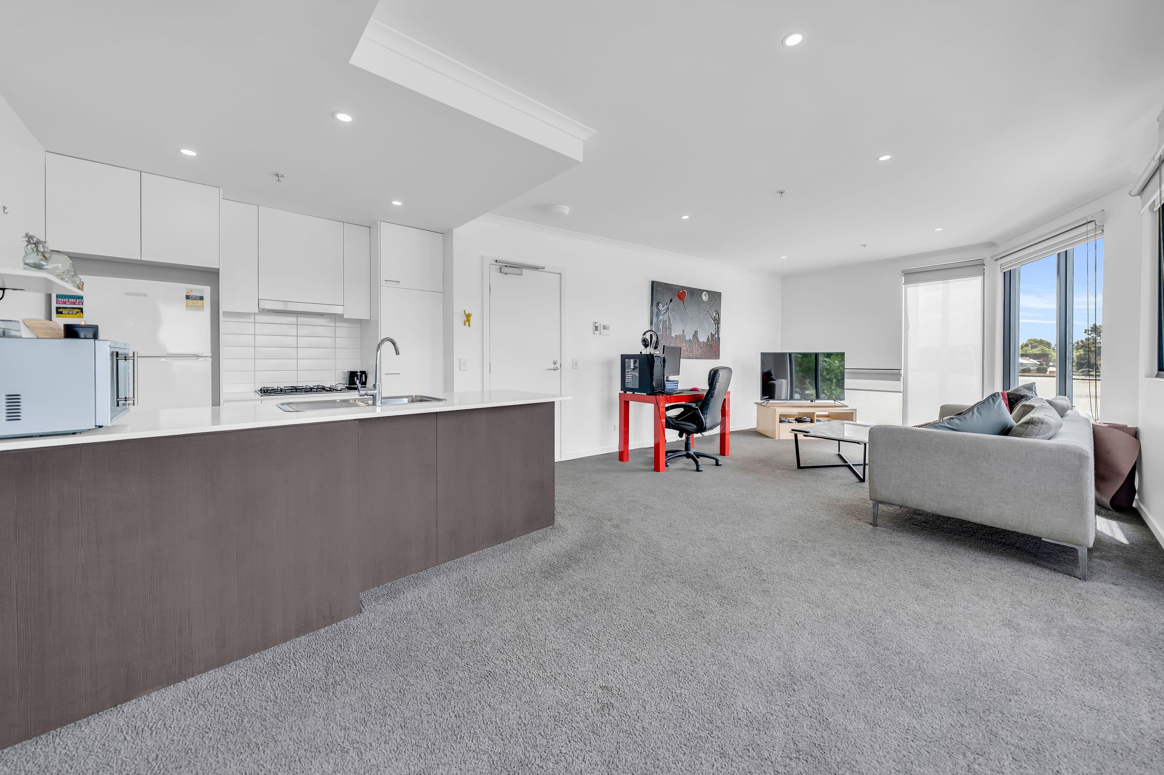 76 The Esplanade, Caroline Springs VIC 3023, Caroline Springs - Thumbnail 3