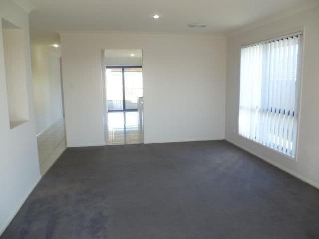 37 Jasmine Circuit, Ormeau QLD 4208, Ormeau - Thumbnail 2