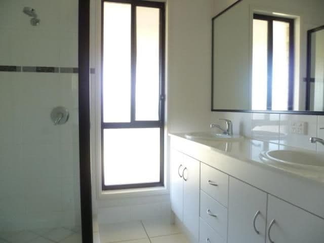 37 Jasmine Circuit, Ormeau QLD 4208, Ormeau - Thumbnail 6