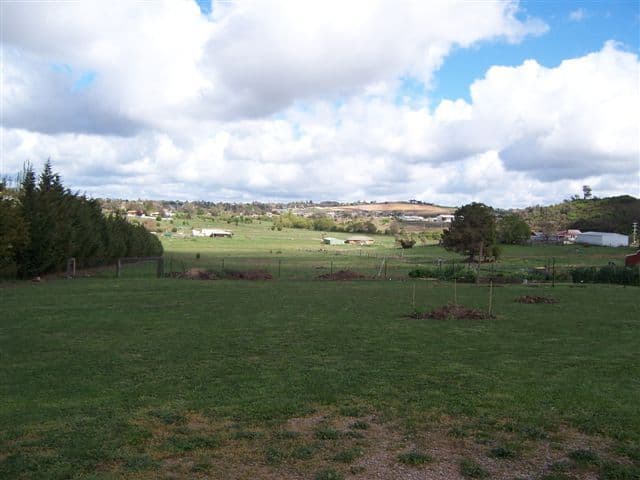 147 Ophir Road, ORANGE NSW 2800, Orange - Thumbnail 2