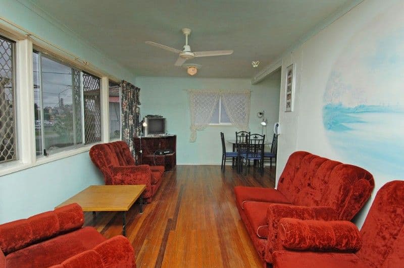 121 Station Road, LOGANLEA QLD 4131, Loganlea - Thumbnail 3