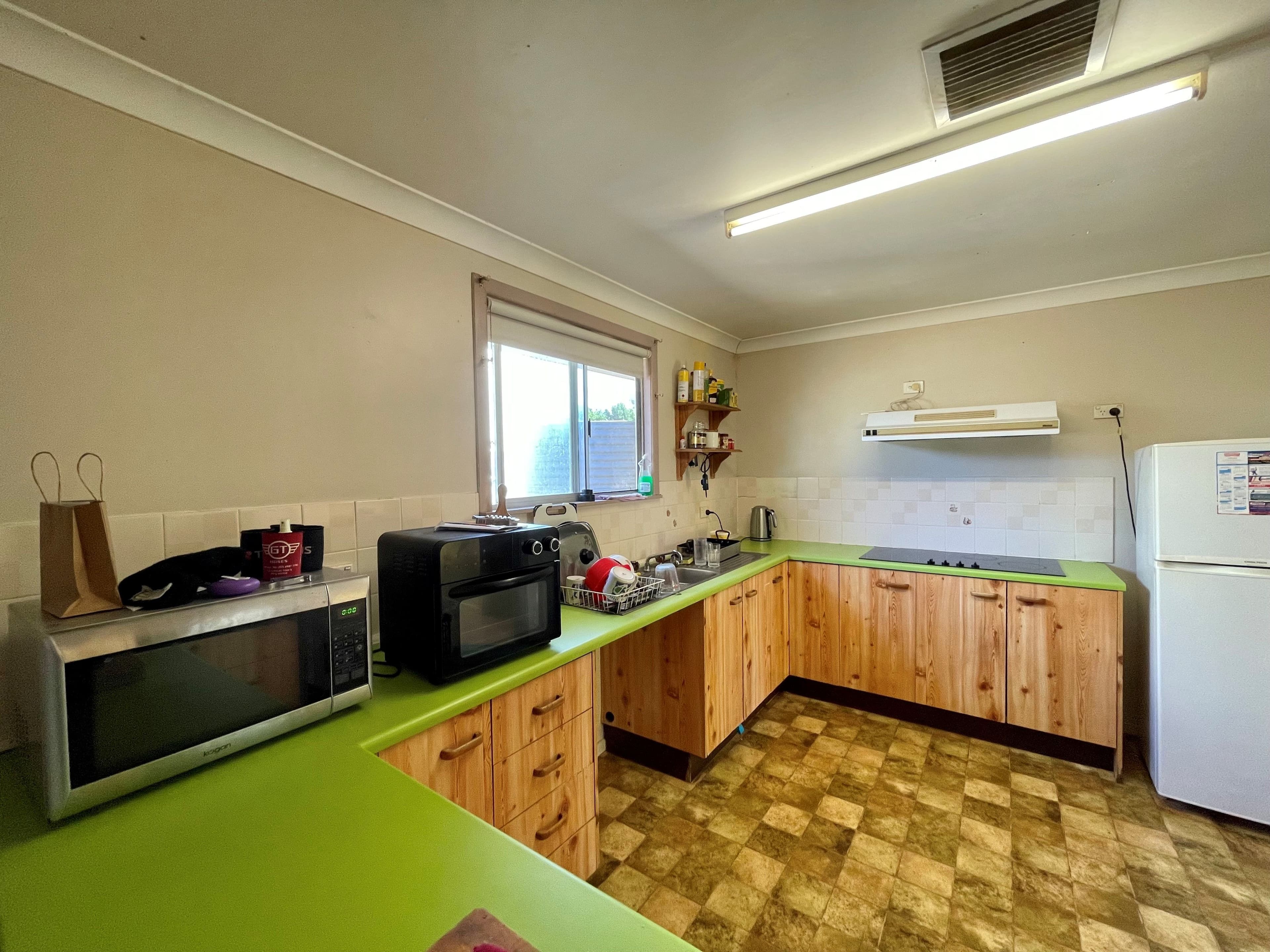 65 Gull Street, Longreach QLD 4730, Longreach - Thumbnail 4