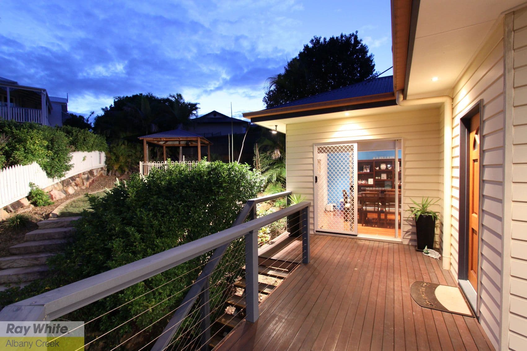 10 Memoire Court, EATONS HILL QLD 4037, Eatons Hill - Thumbnail 2