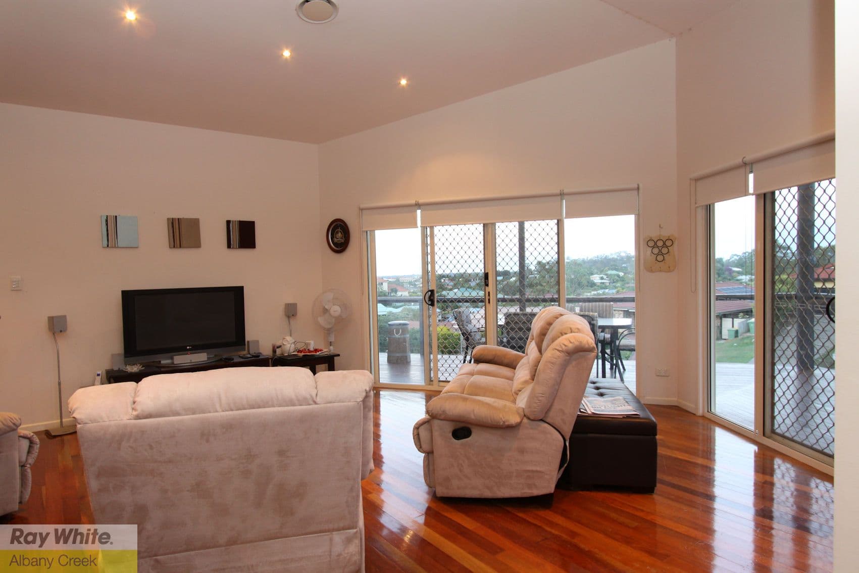 10 Memoire Court, EATONS HILL QLD 4037, Eatons Hill - Thumbnail 5