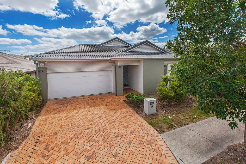 18 Parkview Drive, Springfield Lakes QLD 4300, Springfield Lakes - Thumbnail 2