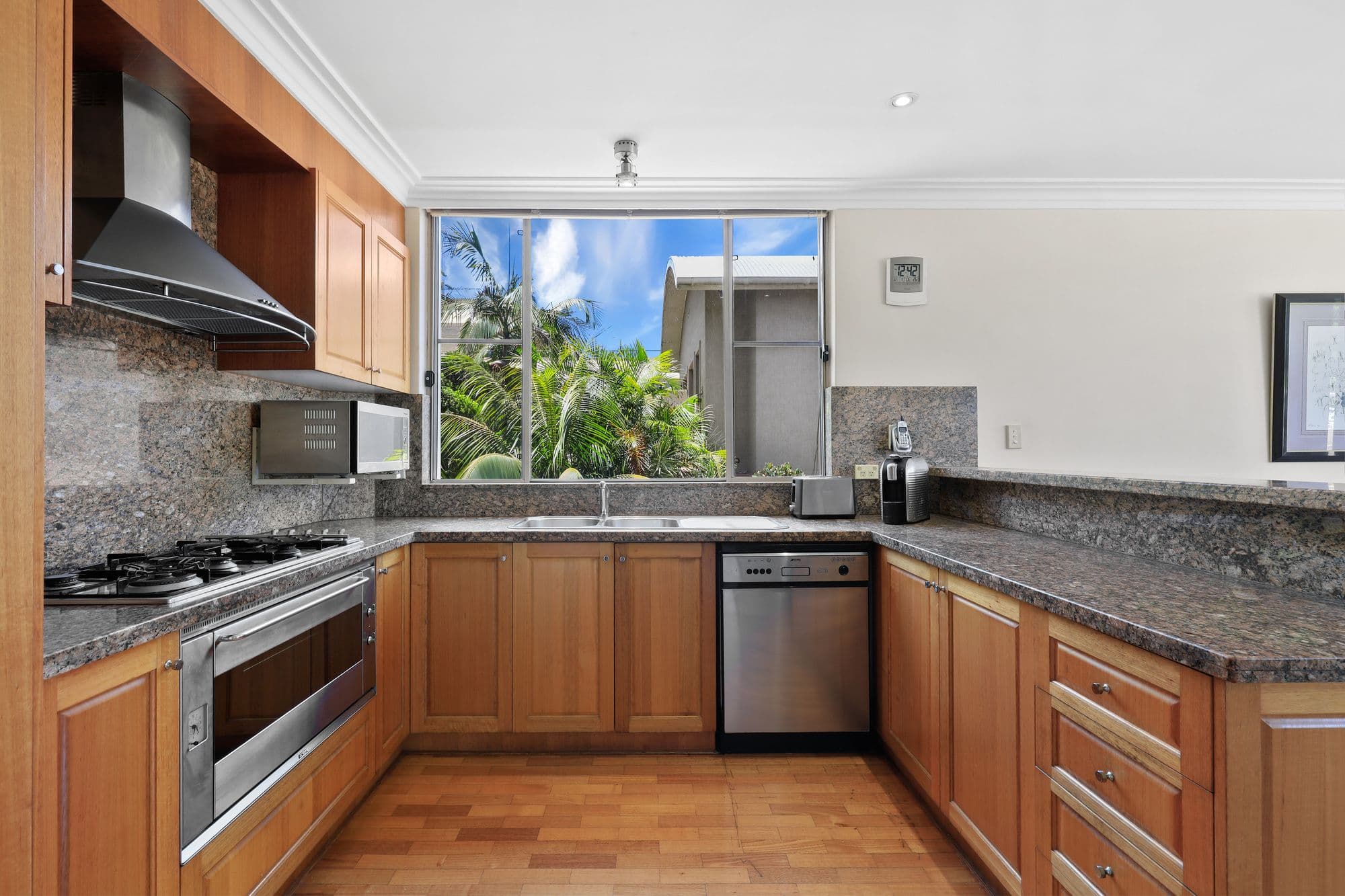 24 Woolcott Street, Waverton NSW 2060, Waverton - Thumbnail 6
