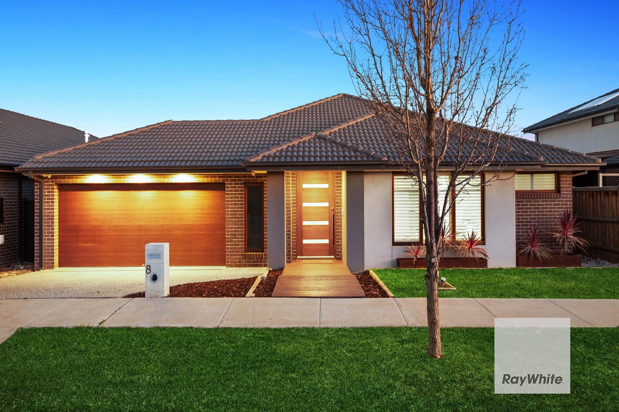 8 Snowsill Way, FRASER RISE VIC 3336, Fraser Rise - Image 1