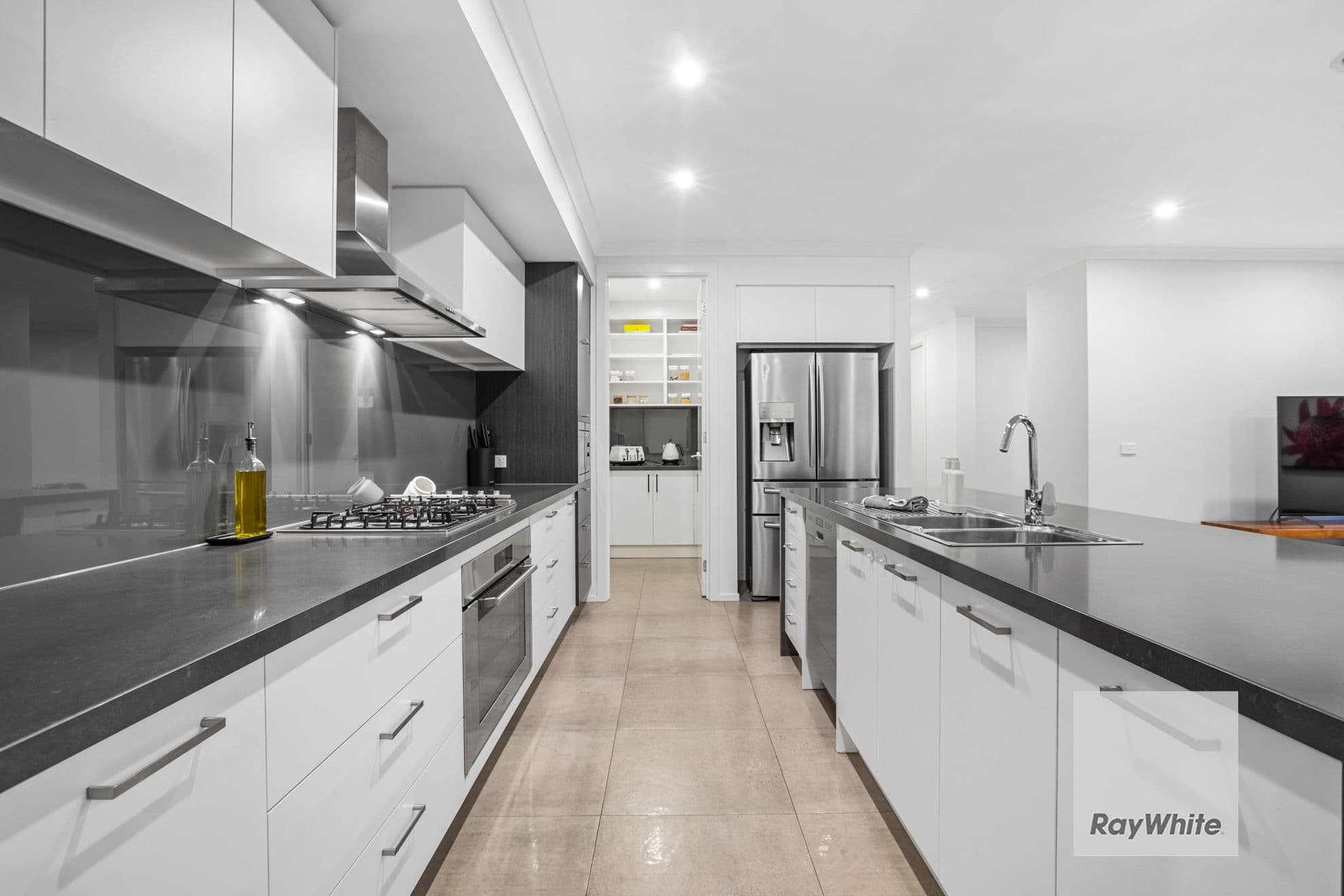 8 Snowsill Way, FRASER RISE VIC 3336, Fraser Rise - Thumbnail 7