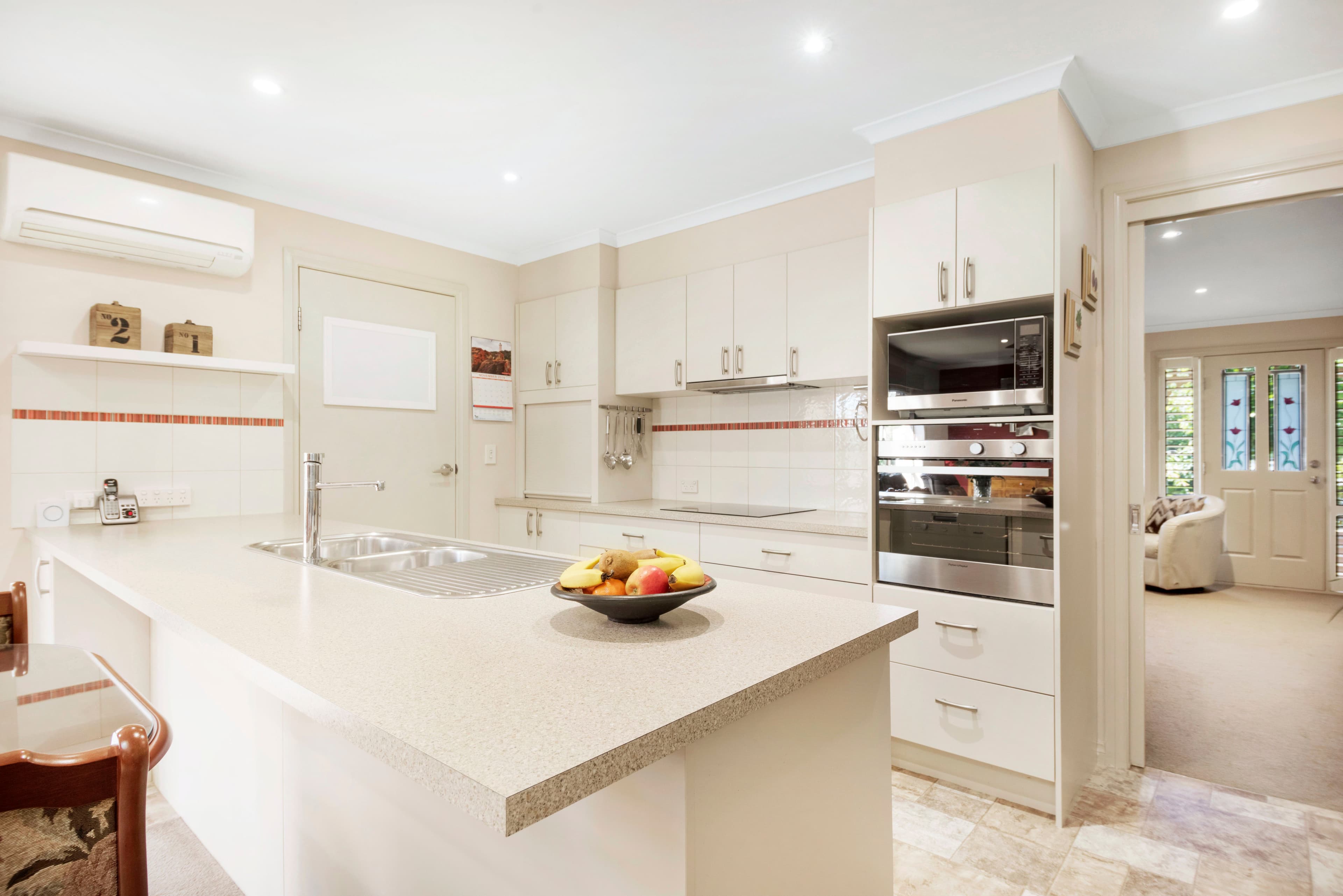 98 Stirling Drive, Lake Gardens VIC 3355, Lake Gardens - Thumbnail 2