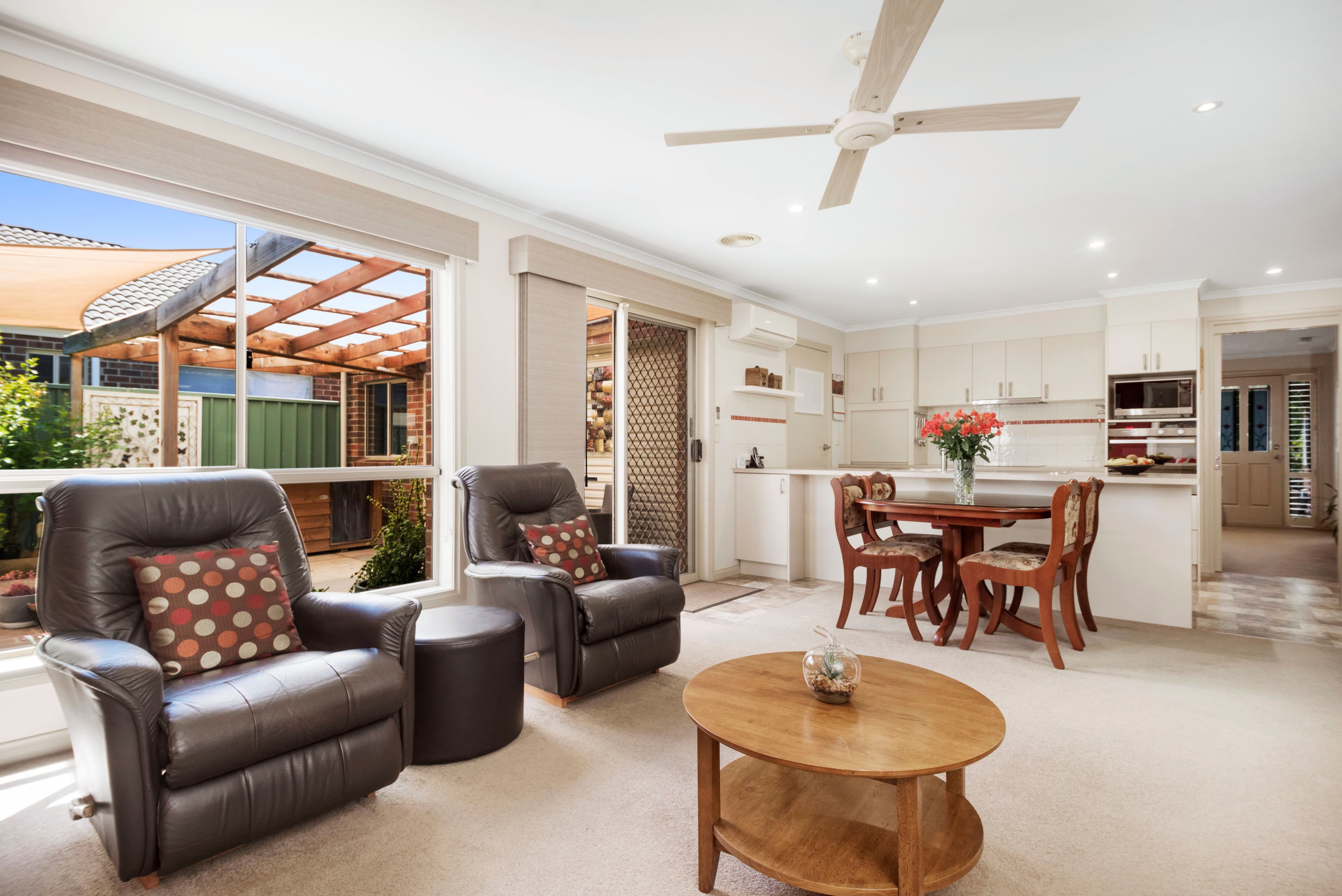 98 Stirling Drive, Lake Gardens VIC 3355, Lake Gardens - Thumbnail 4