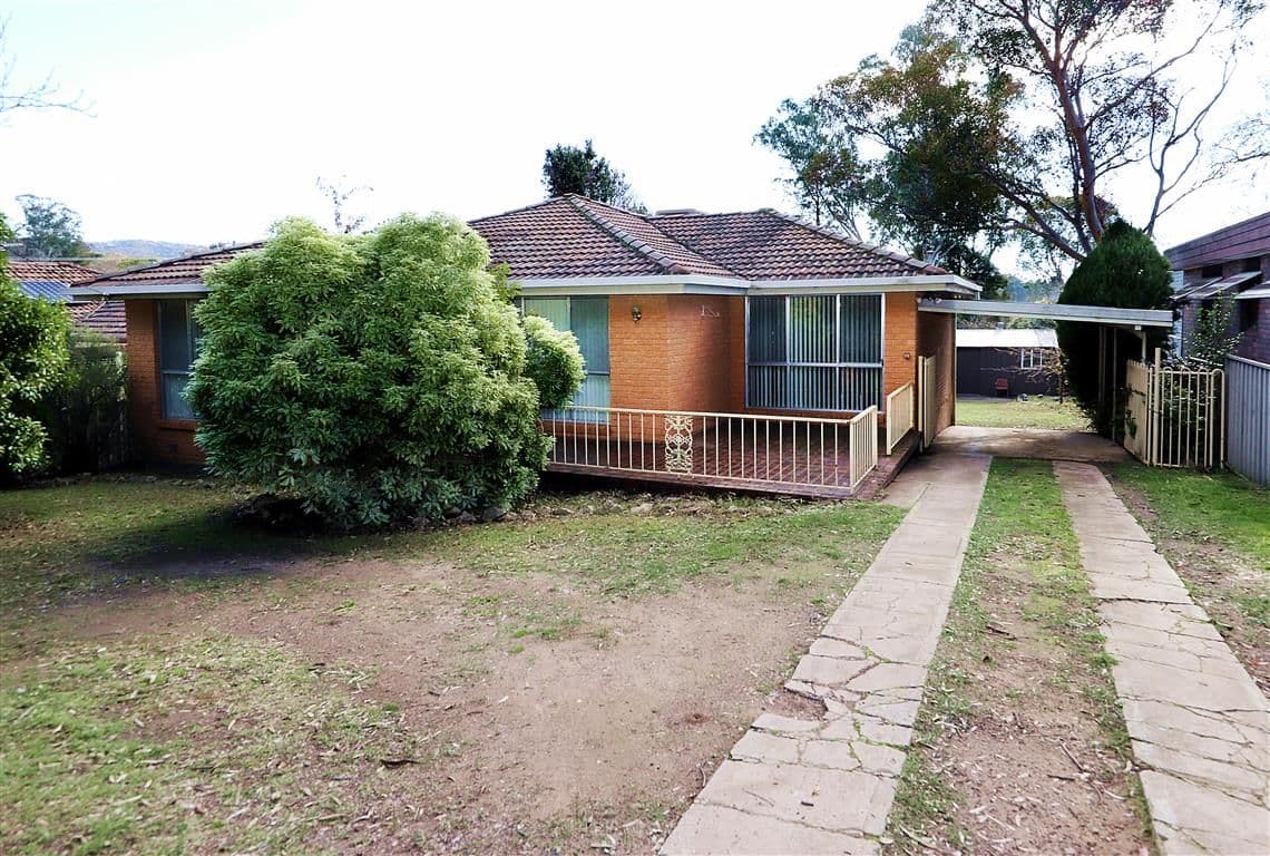 29 Quandong Avenue, Tumut - Image 1