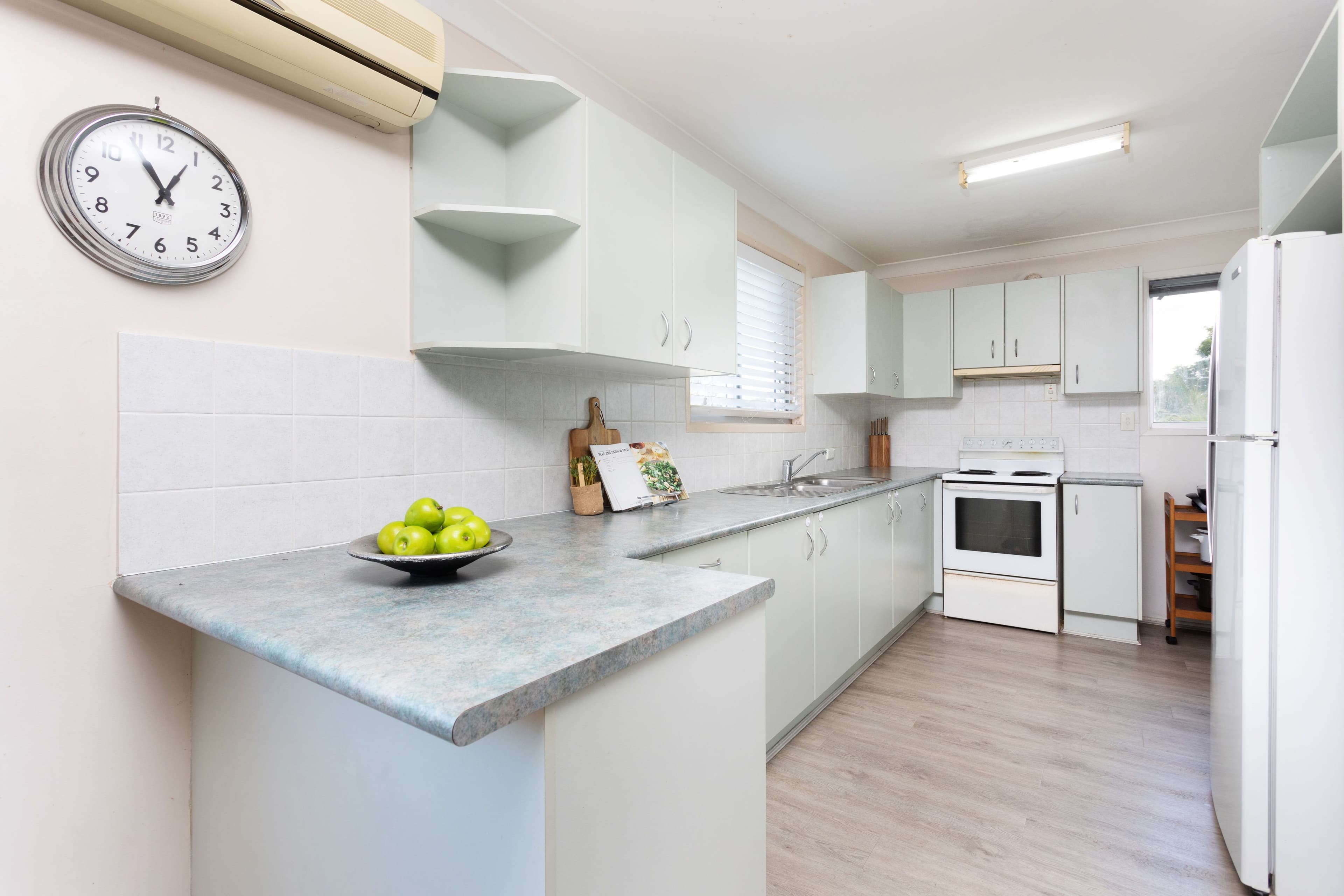 4 Calderwood Street, Bald Hills QLD 4036, Bald Hills - Thumbnail 8