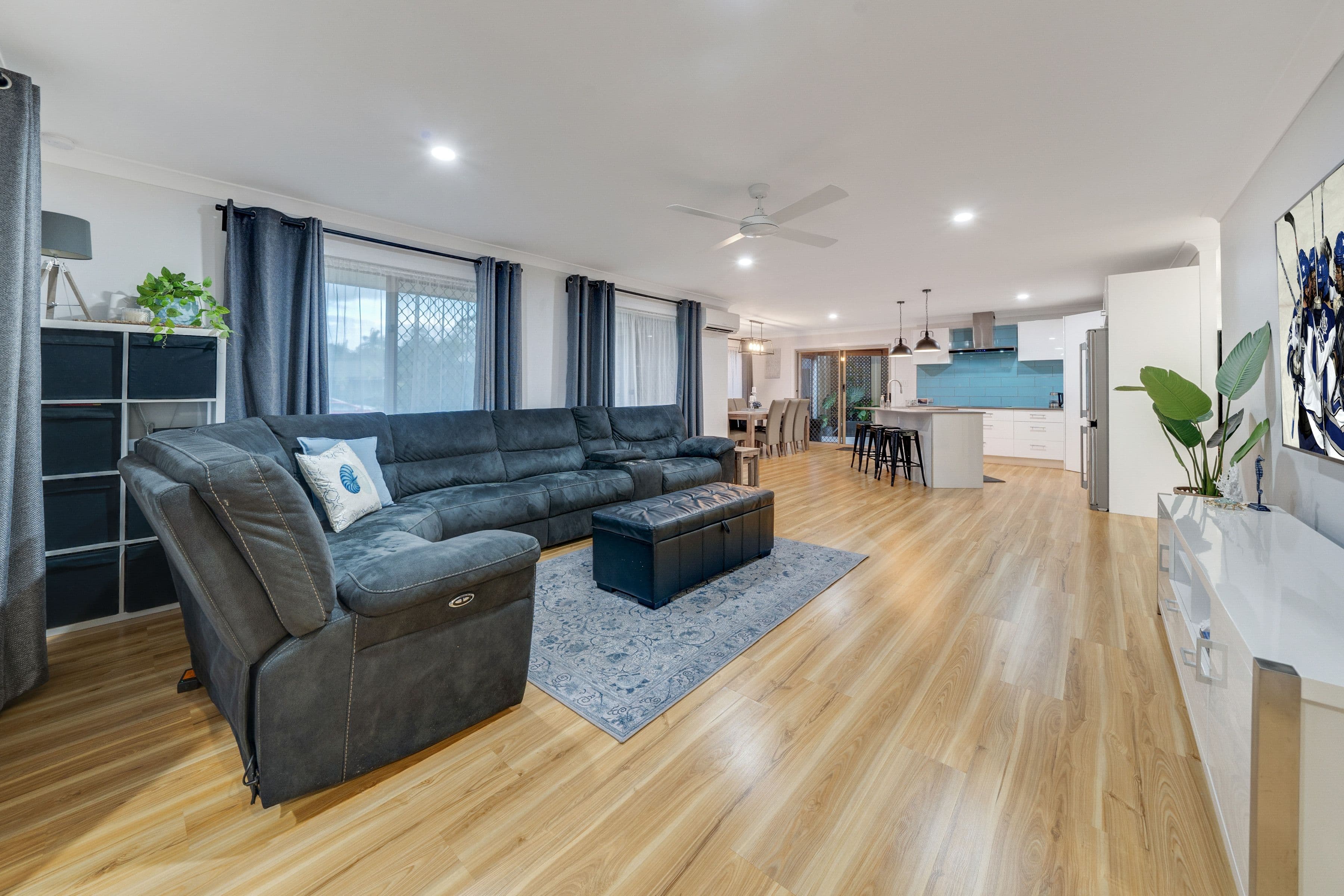 7 Lutea Close, Regents Park QLD 4118, Regents Park - Thumbnail 2