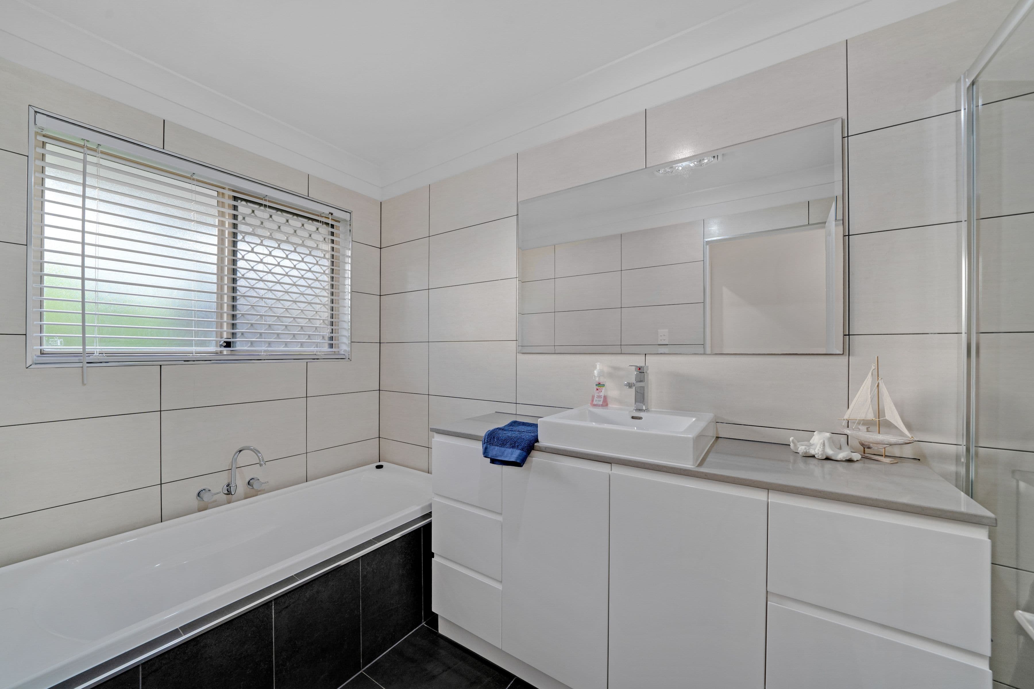 7 Lutea Close, Regents Park QLD 4118, Regents Park - Thumbnail 8