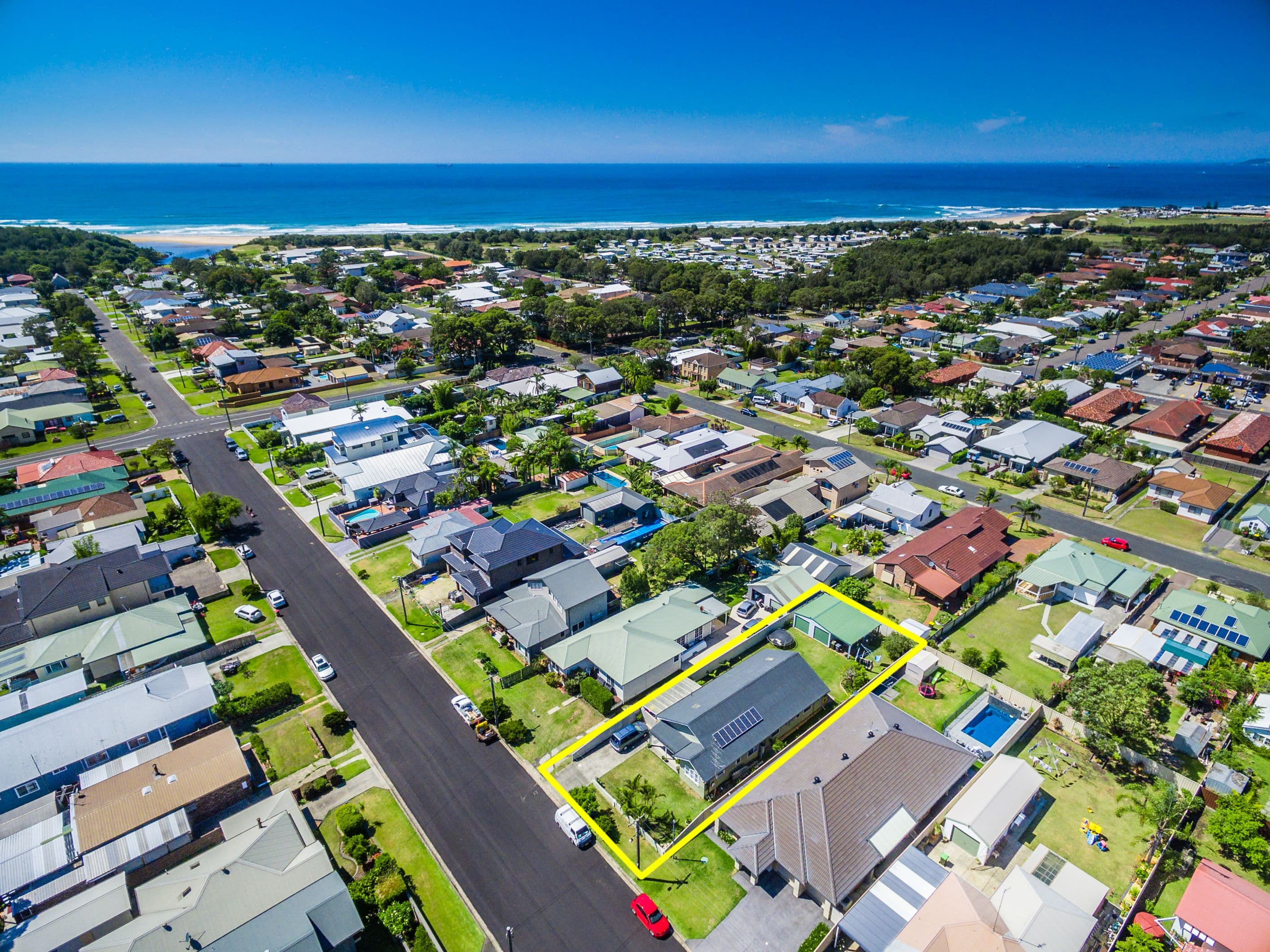 61 Aldridge Avenue, East Corrimal - Thumbnail 3