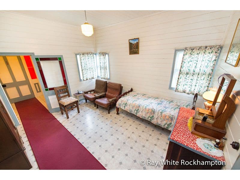 151 Caroline Street, THE RANGE QLD 4700, The Range - Thumbnail 7
