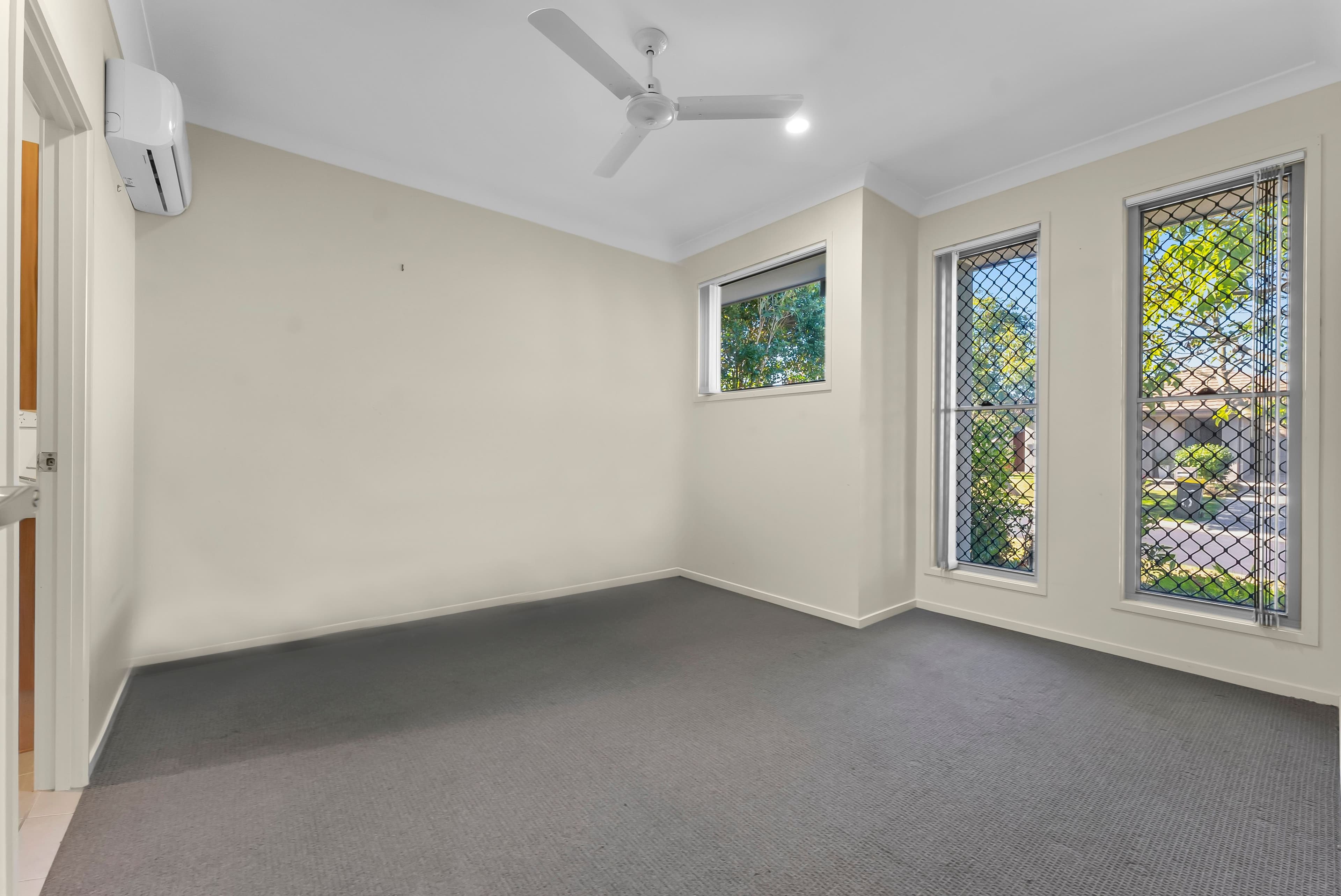 5 Cascades Street, North Lakes QLD 4509, North Lakes - Thumbnail 7