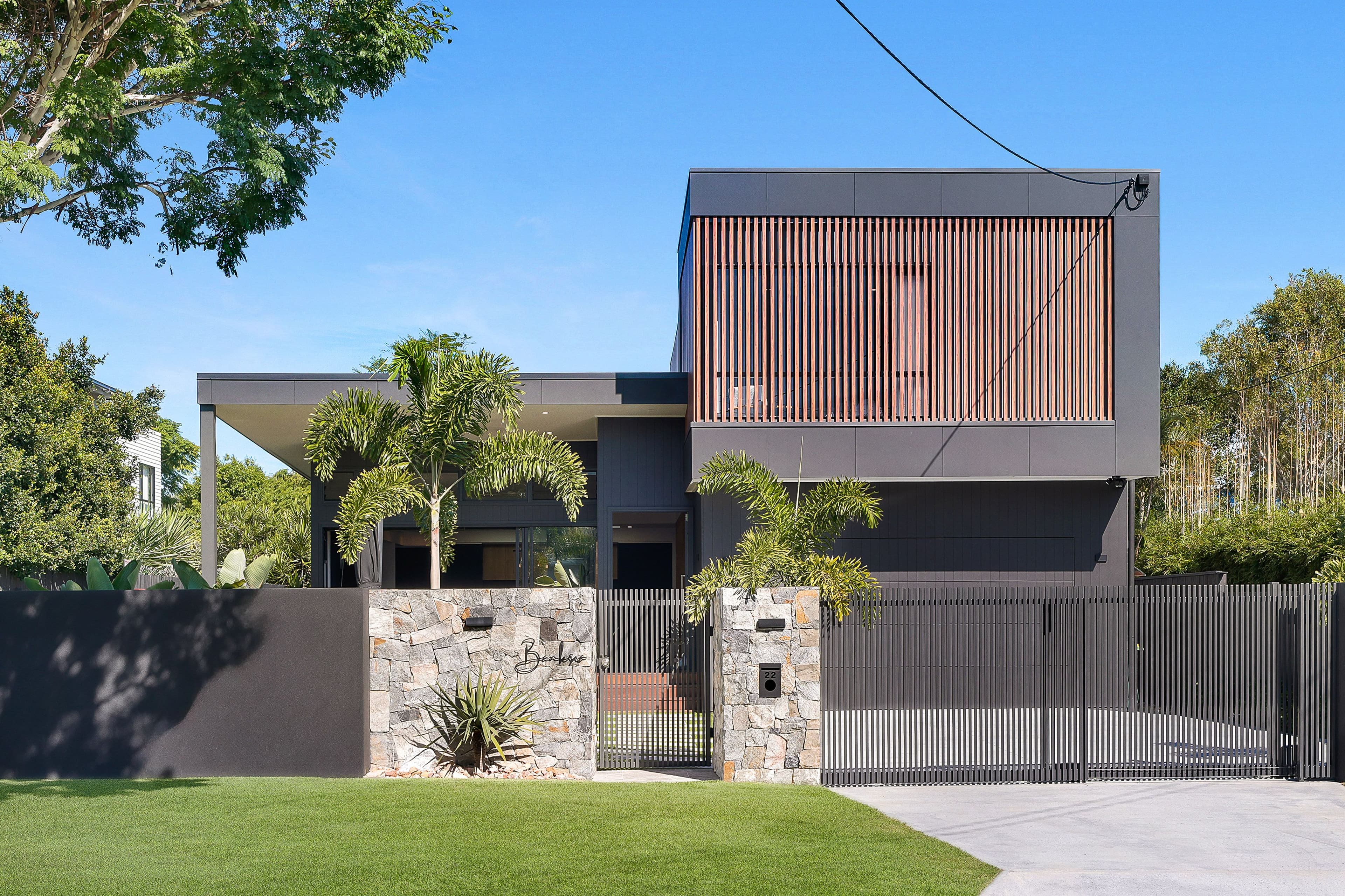 22 Banksia Broadway, Burleigh Heads QLD 4220, Burleigh Heads - Thumbnail 2