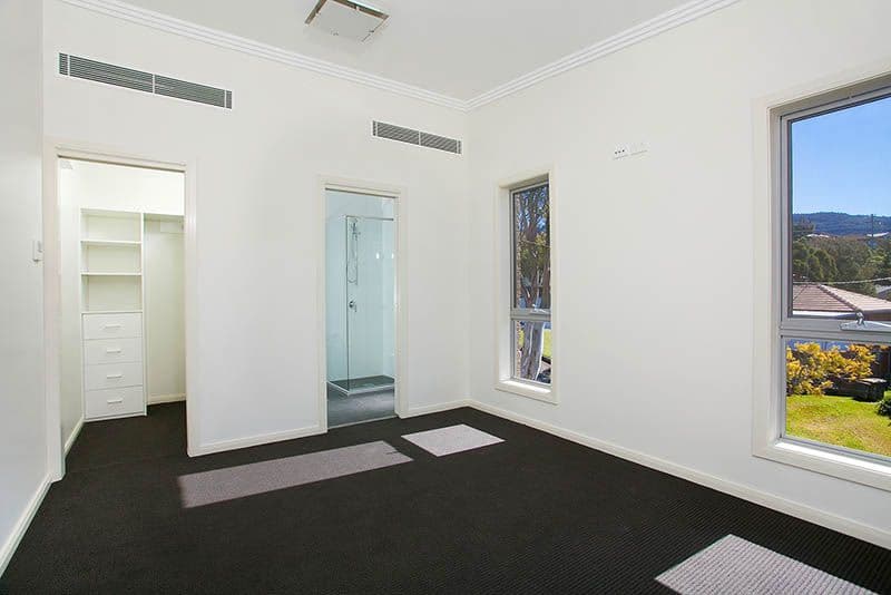30a Brentwood Avenue, FIGTREE NSW 2525, Figtree - Thumbnail 4