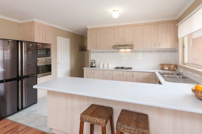 23 Thames Way, ROXBURGH PARK VIC 3064, Roxburgh Park - Thumbnail 2