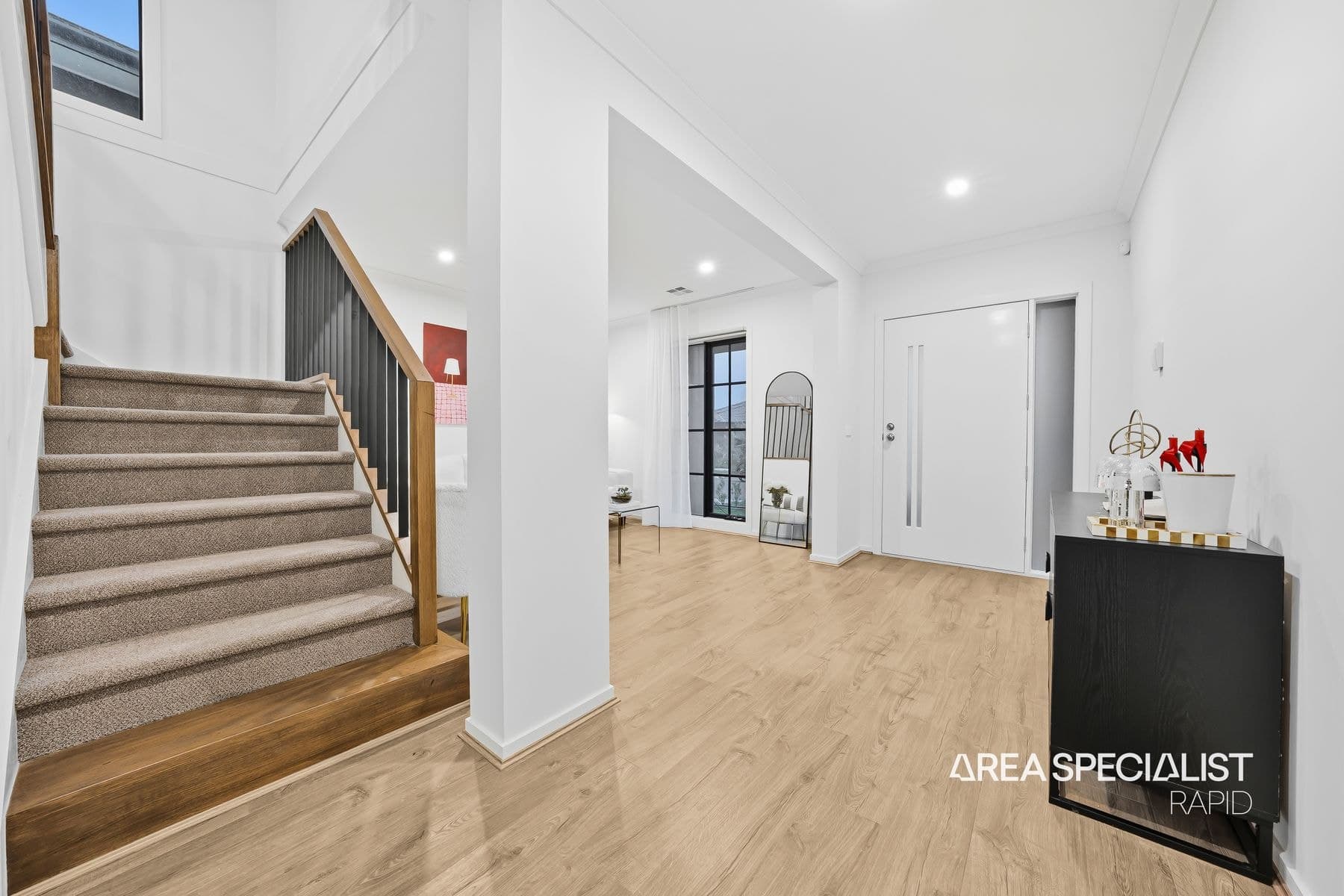 18 Bambusa Way, Clyde North, VIC 3978, Clyde North - Thumbnail 7