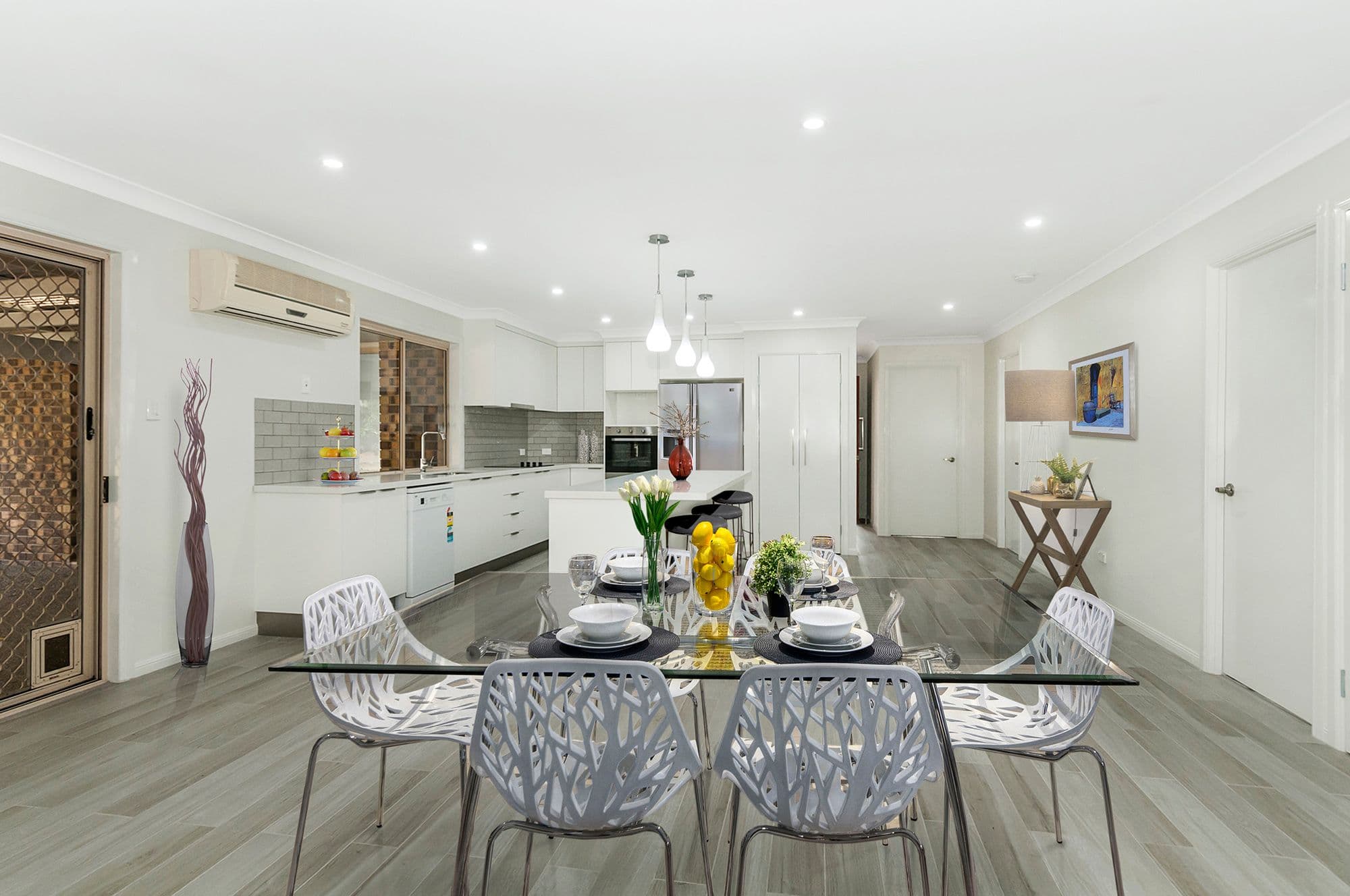 16 Natone Court, Edens Landing QLD 4207, Edens Landing - Thumbnail 2